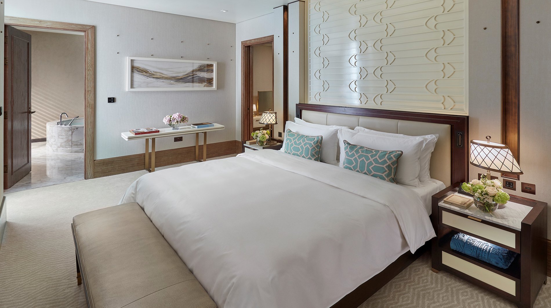 mandarin-oriental-doha-premier-suite-bedroom copy.jpg
