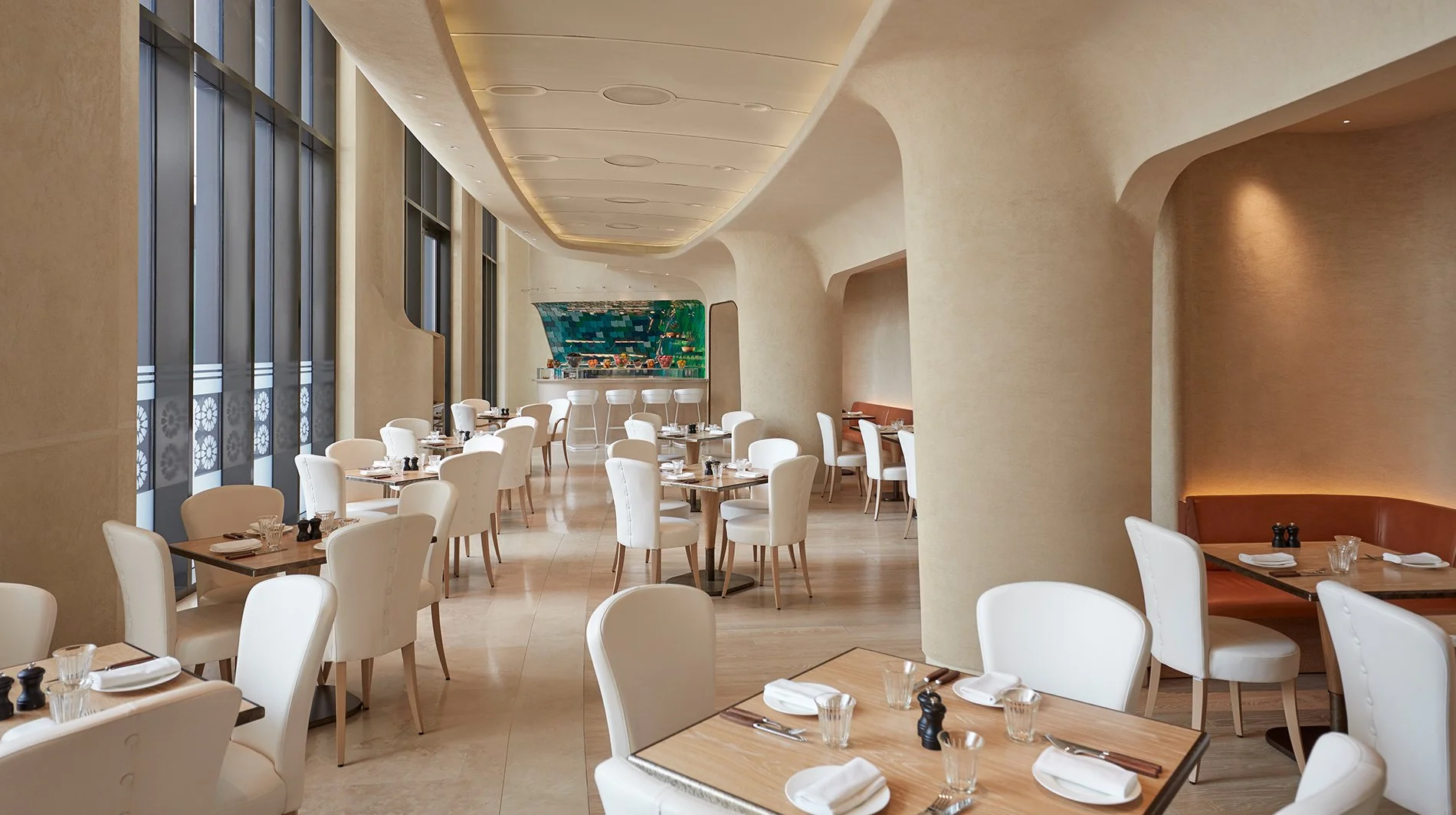 mandarin-oriental-doha-IZU.jpg