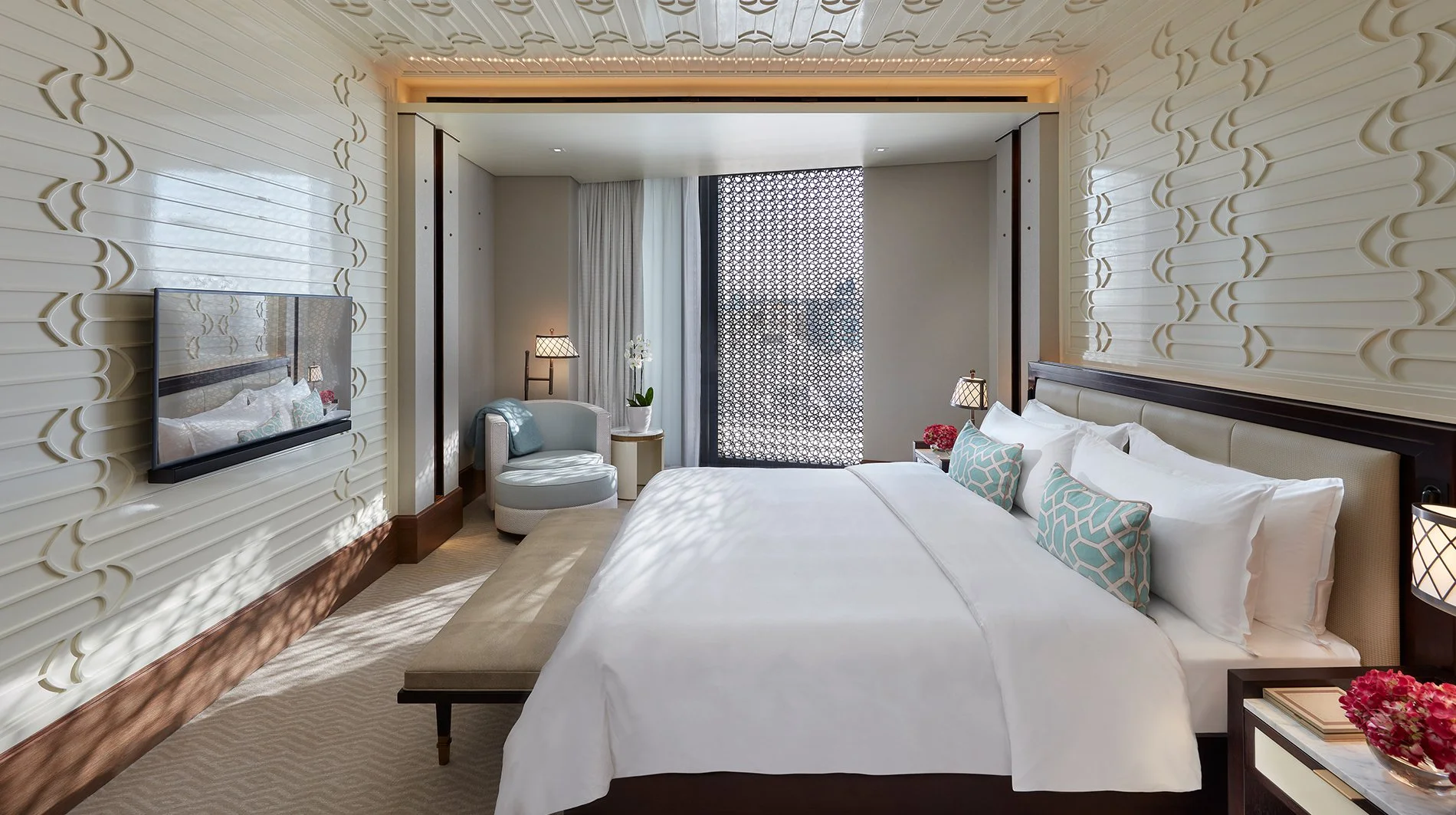 mandarin-oriental-doha-panoramic-suite.jpg