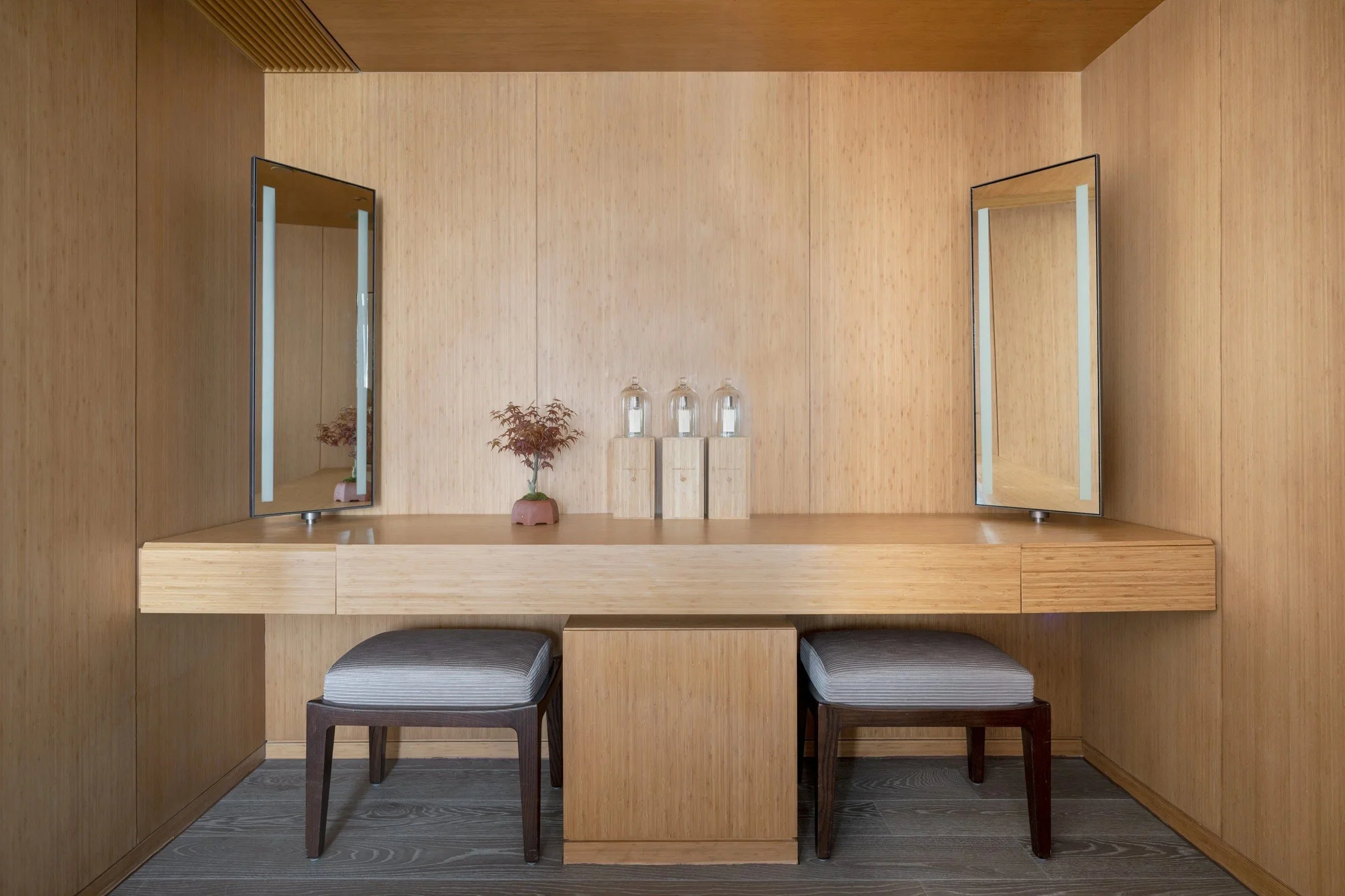 11-andre-fu-suite-vanity-and-timber-detailing.jpg