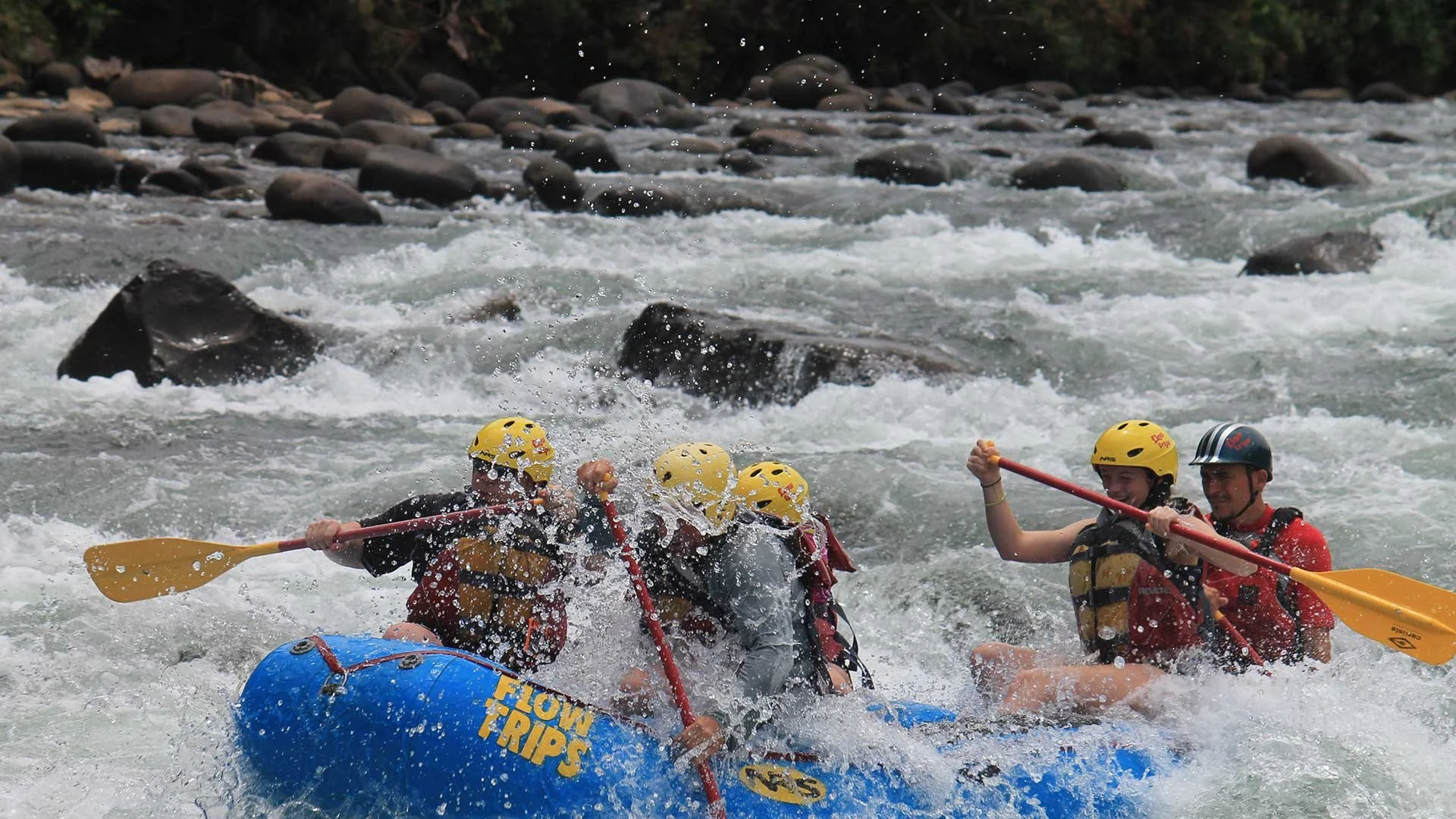 21-rafting-excursion-in-the-arenal-region.jpg