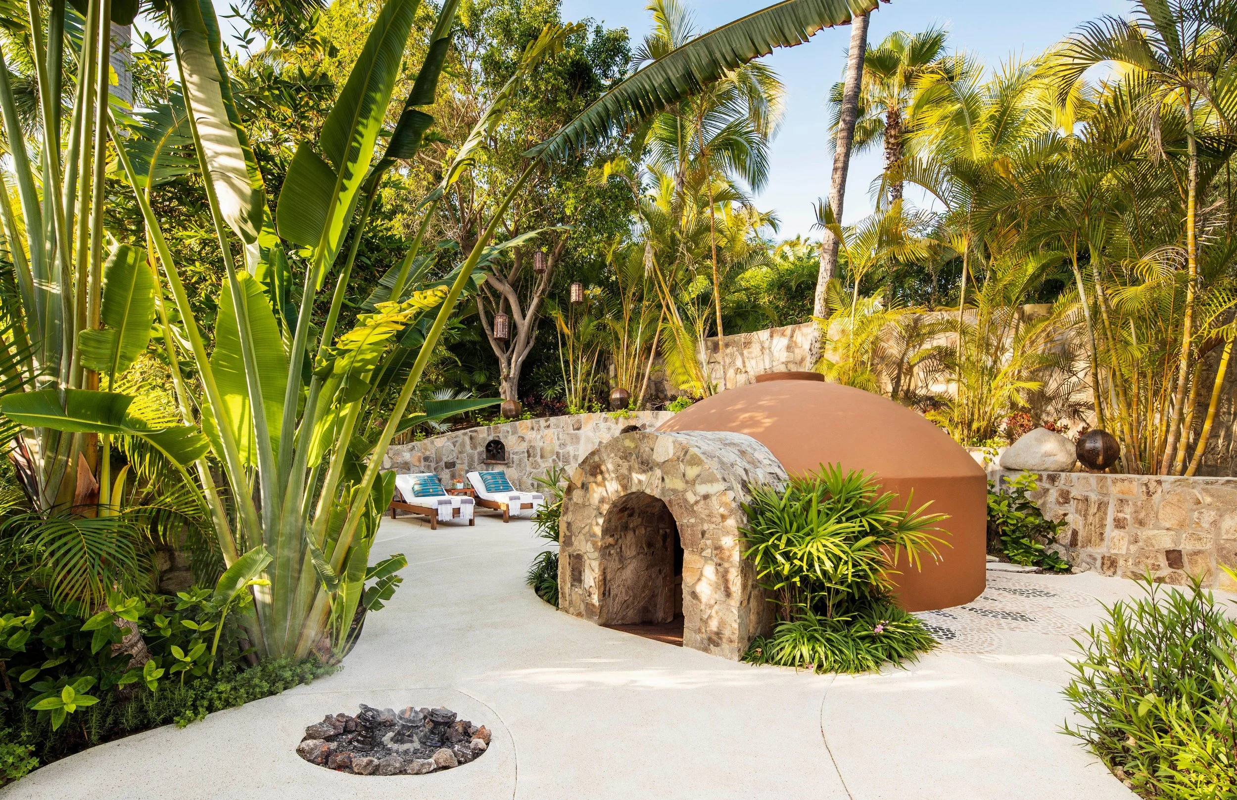 35-temazcal-garden-setting.jpg