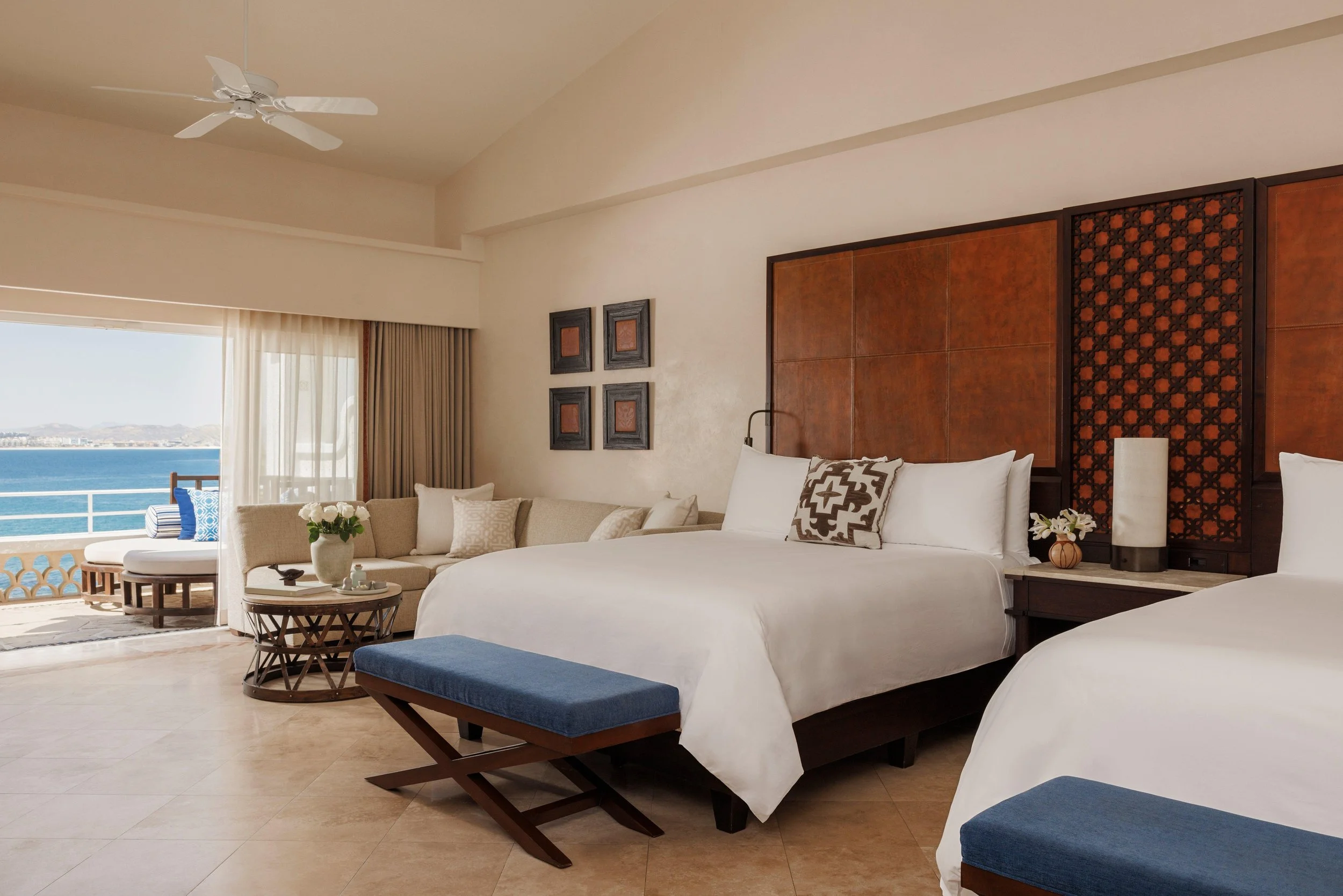 08-two-bedroom-oceanfront-family-room-bedroom.jpg
