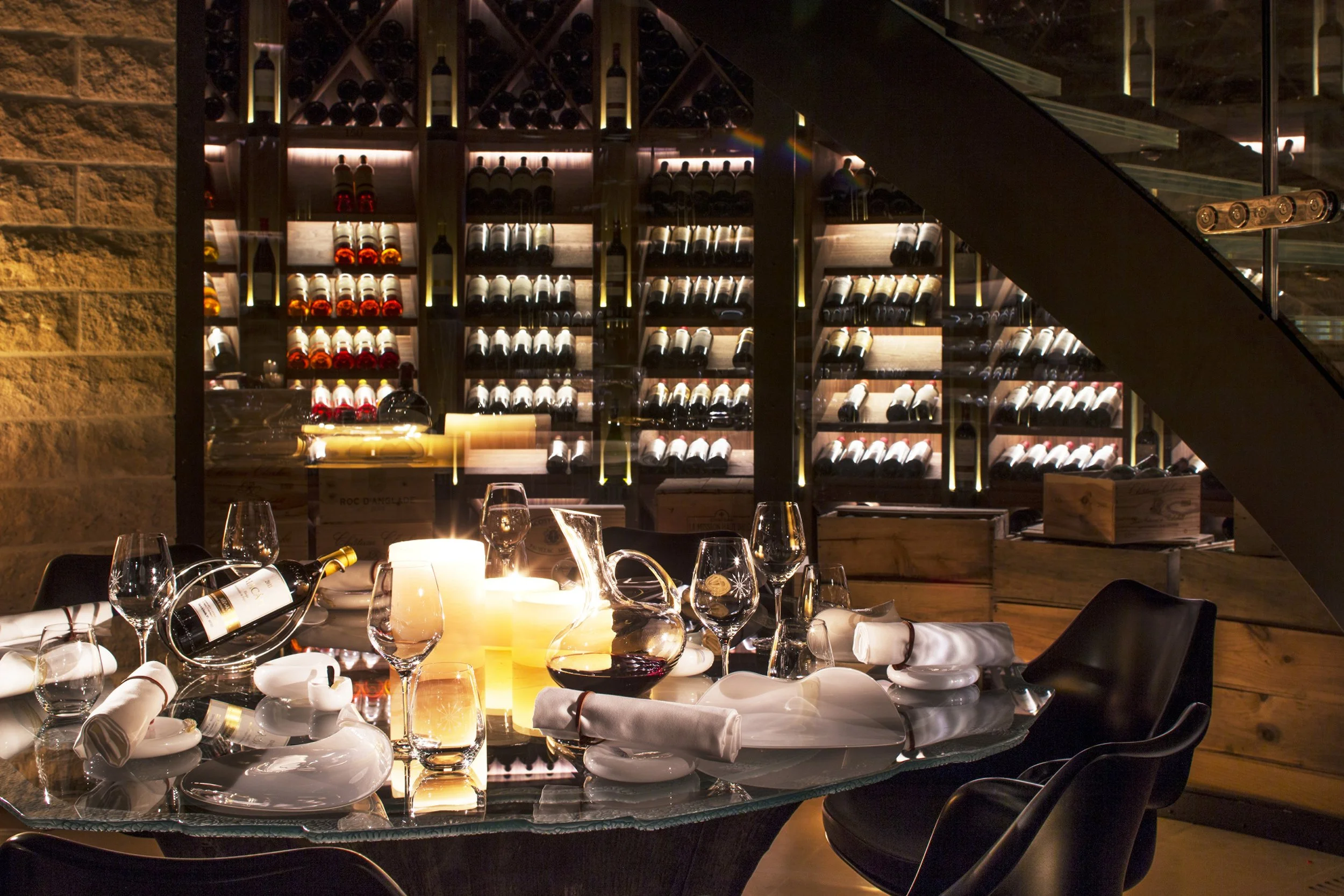 16-wine-cellar-private-table.jpg