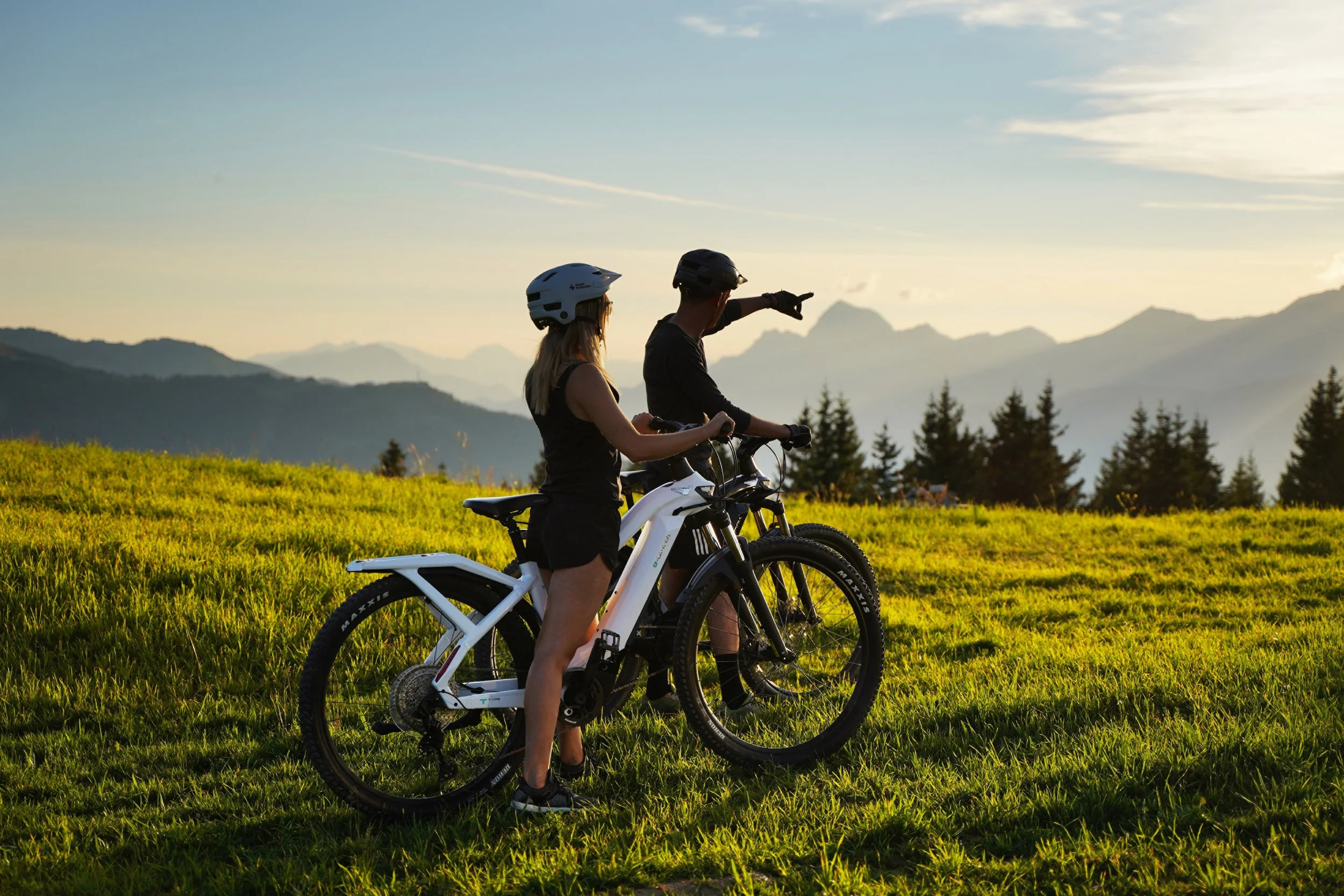 26-summer-cycling.jpg