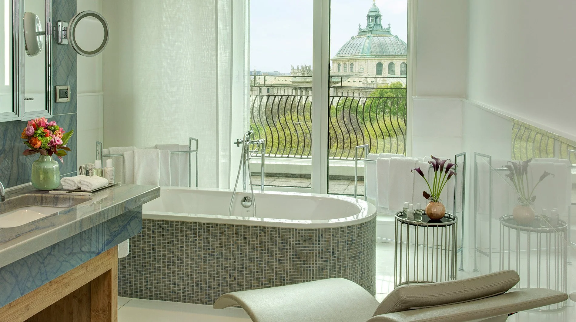 the-charles-hotel-a-rocco-forte-hotel-Monforte-Suite-3.jpg