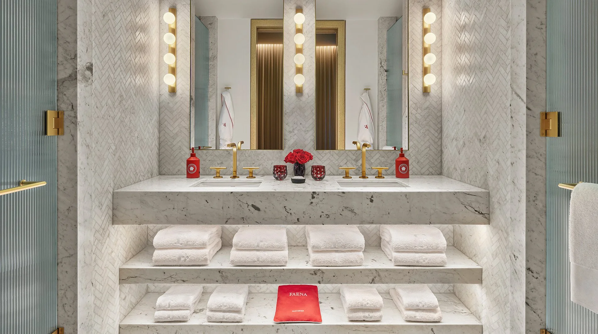 faena-new-york-rooms-and-suites-restroom2.jpg