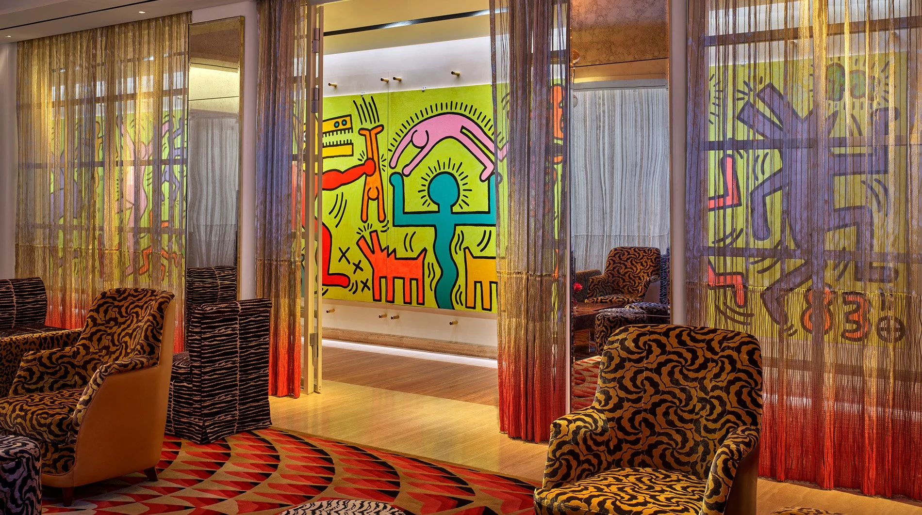 faena-new-york-the-living-room-haring.jpg