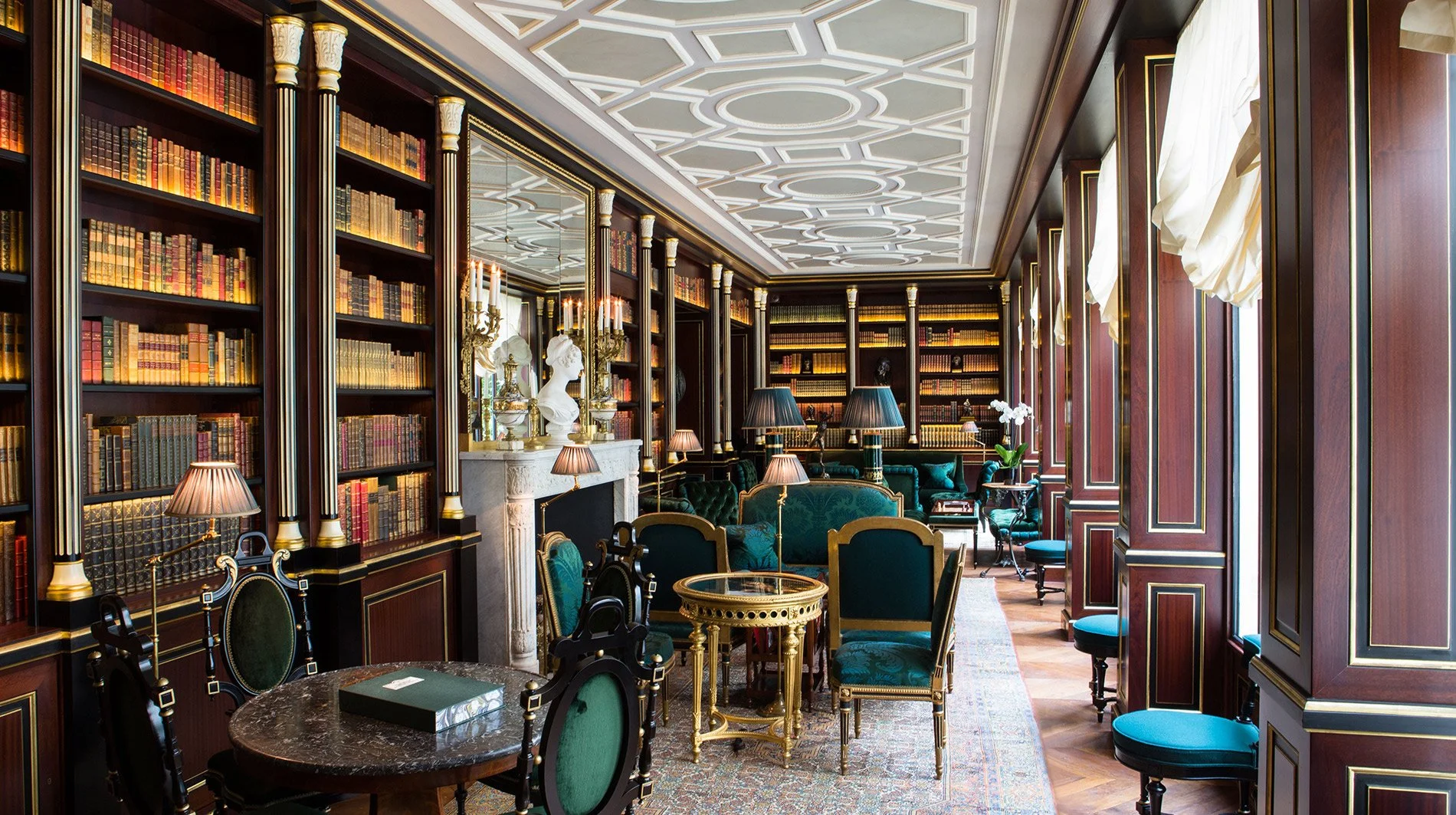 La-Reserve-Paris-library.jpg