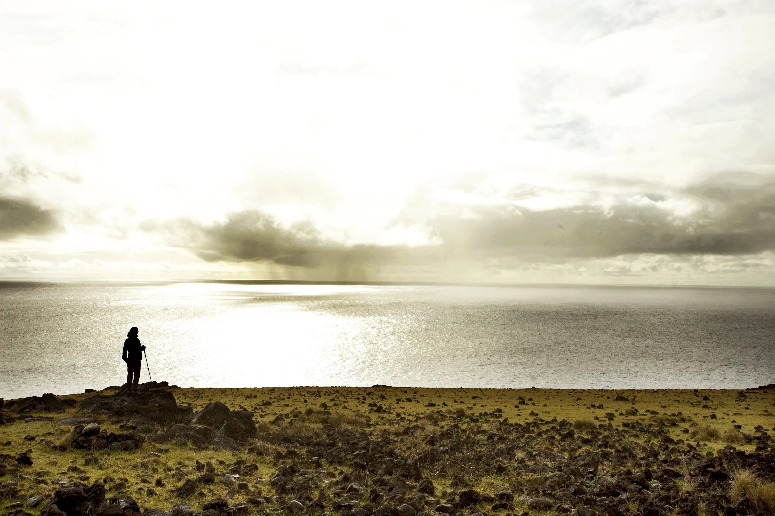 11-a-quiet-walk-above-the-pacific.jpg