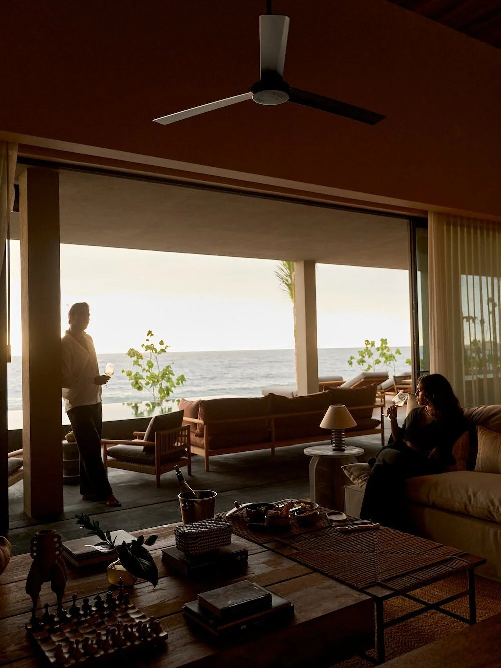 canalan-beachfront-villaee.jpg