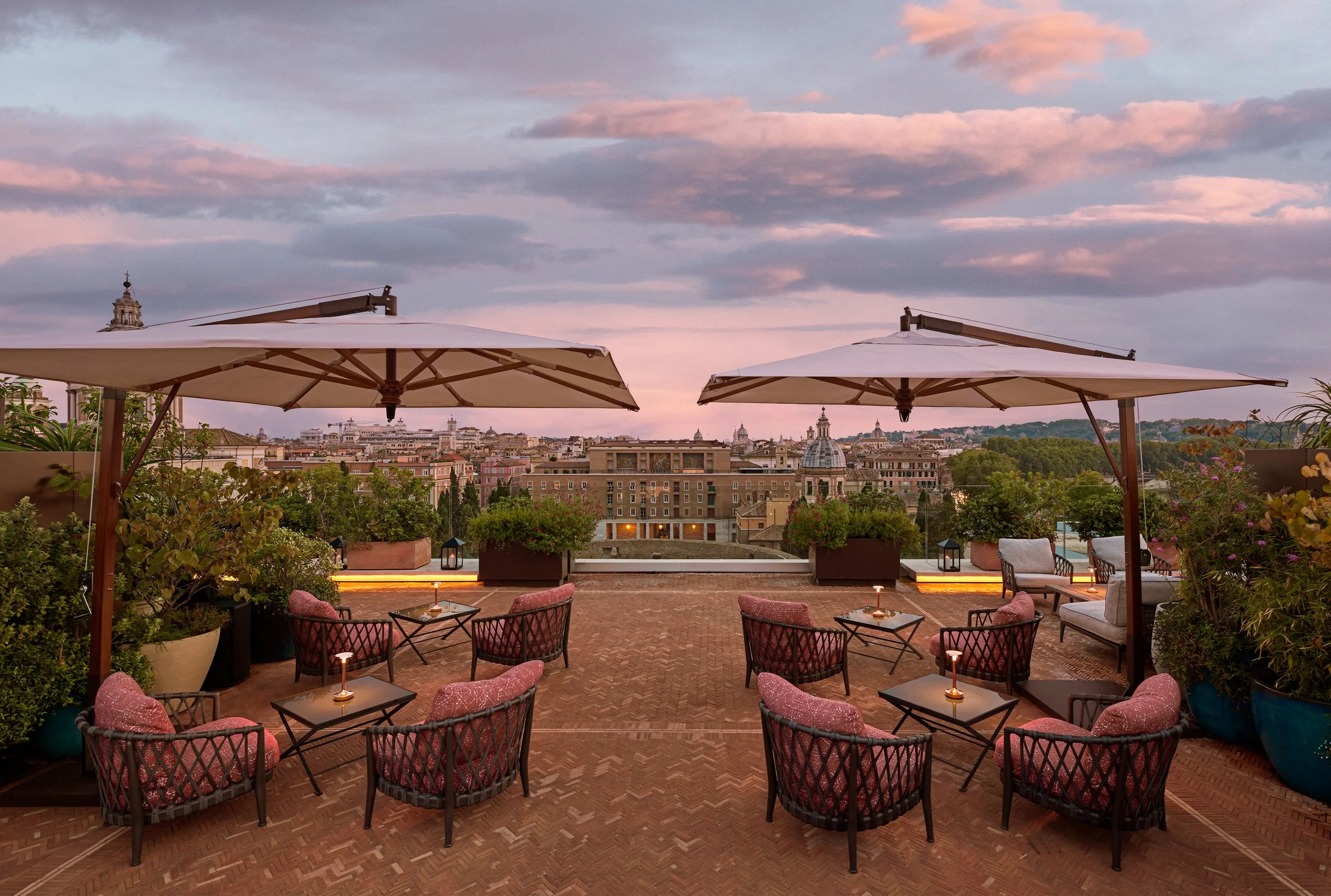 30-la-terrazza-at-dusk.jpg