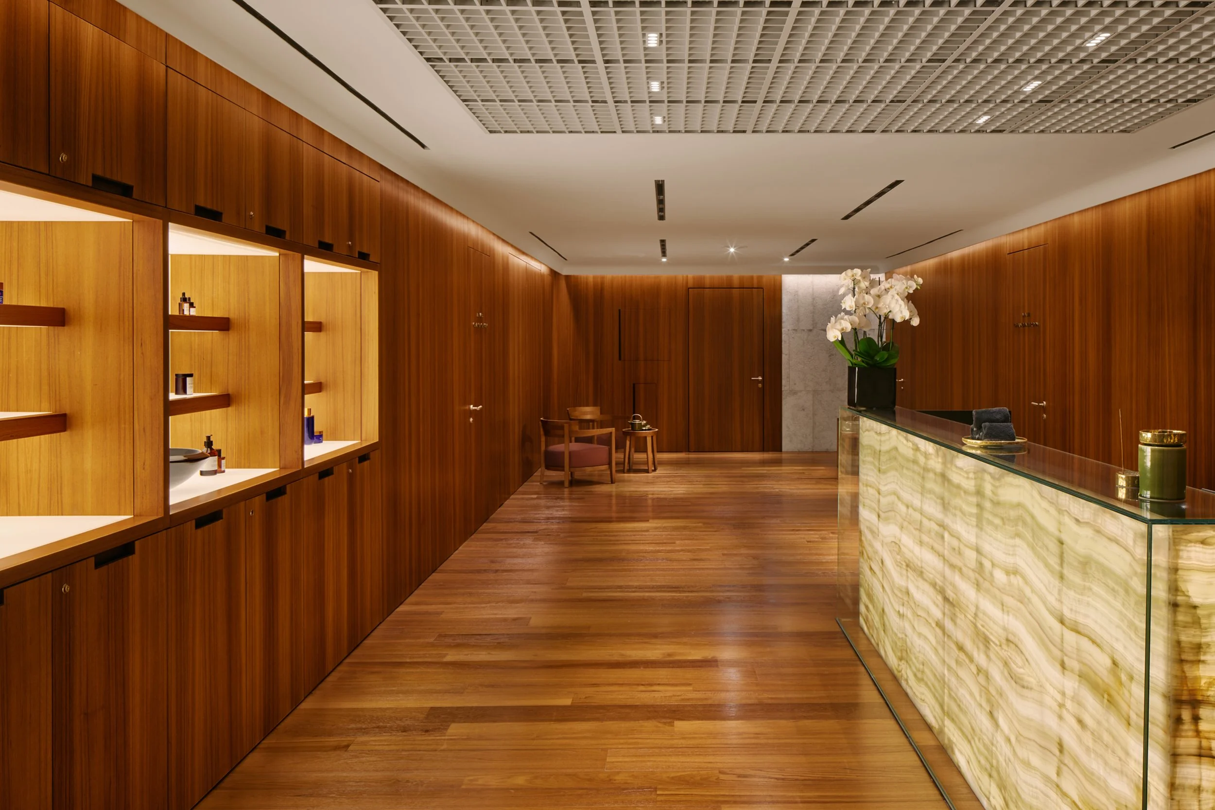 36-spa-reception.jpg