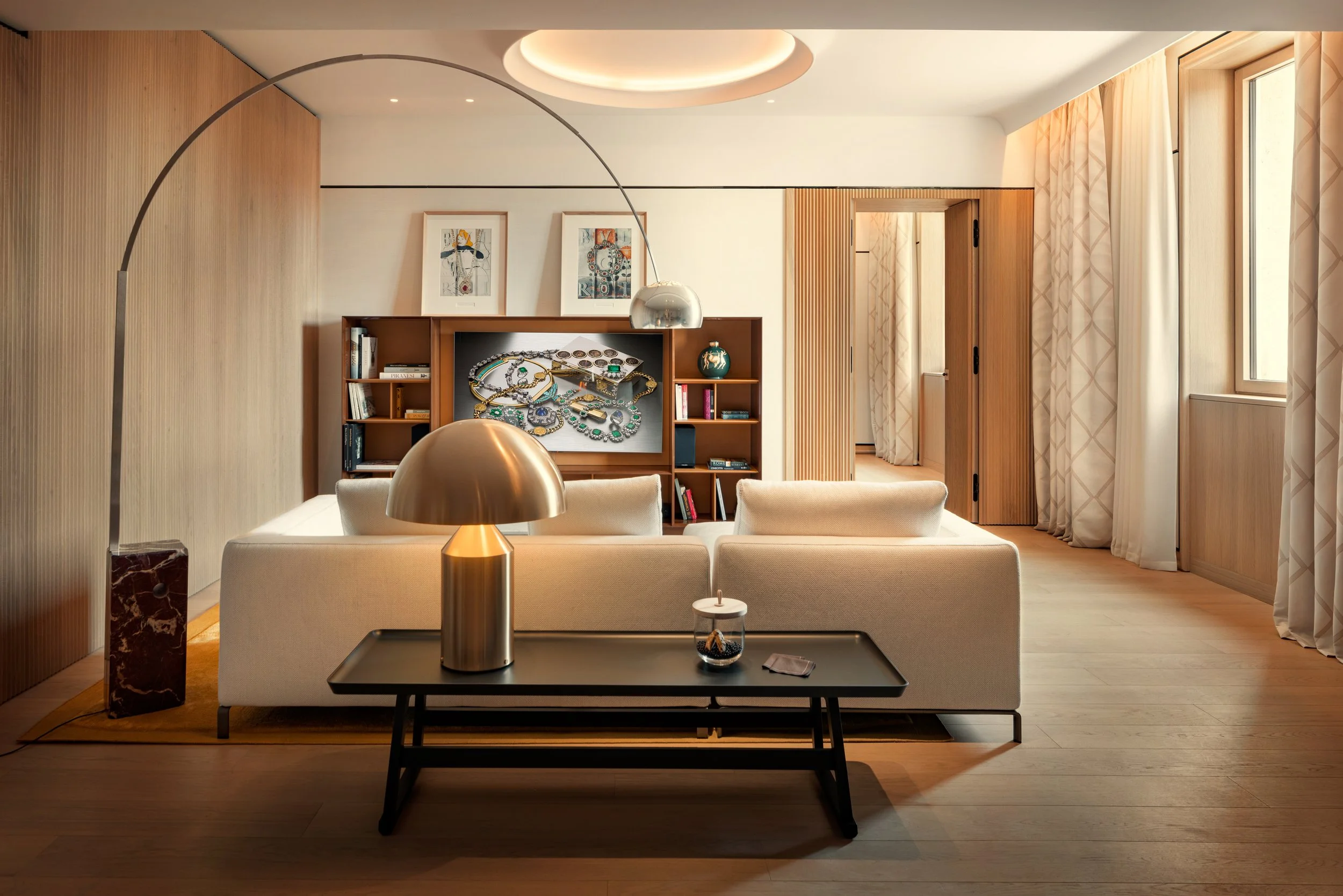 11-deluxe-suite-living-area.jpeg
