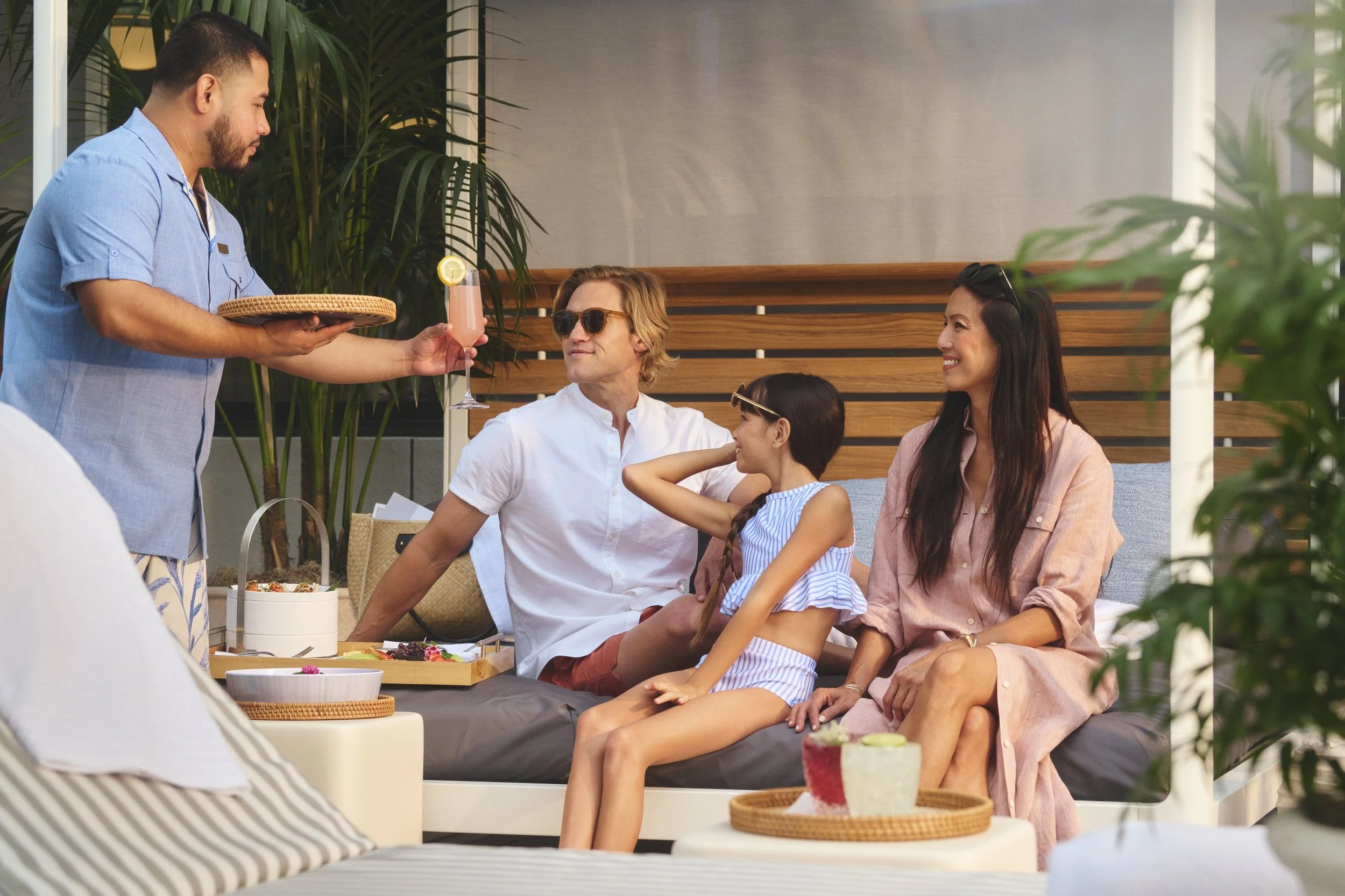 27-family-lifestyle-and-poolside-service.jpg
