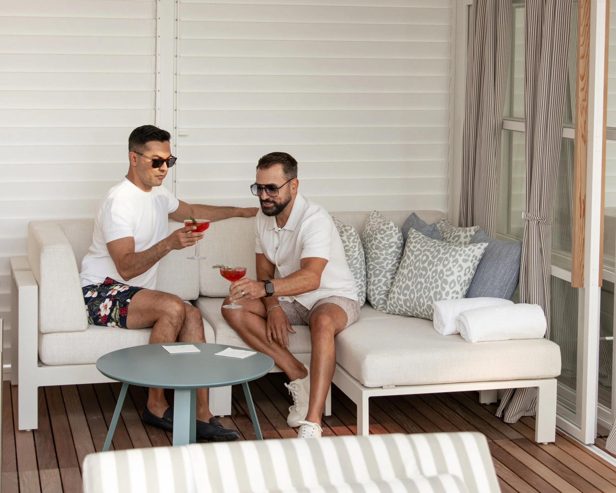 36-guests-relaxing-on-a-hotel-terrace.jpg