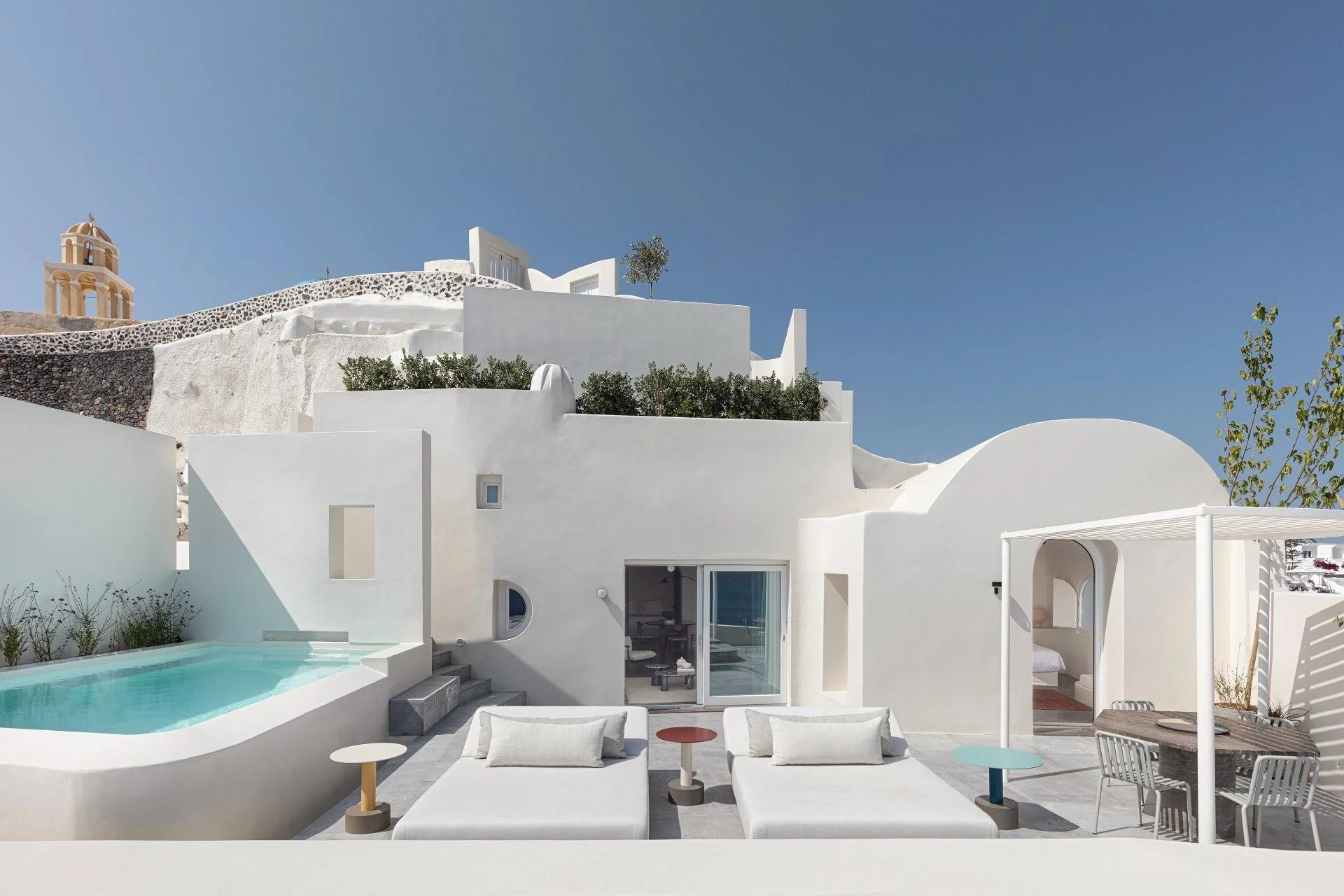 14-two-bedroom-pool-villa-exterior-and-pool.jpg
