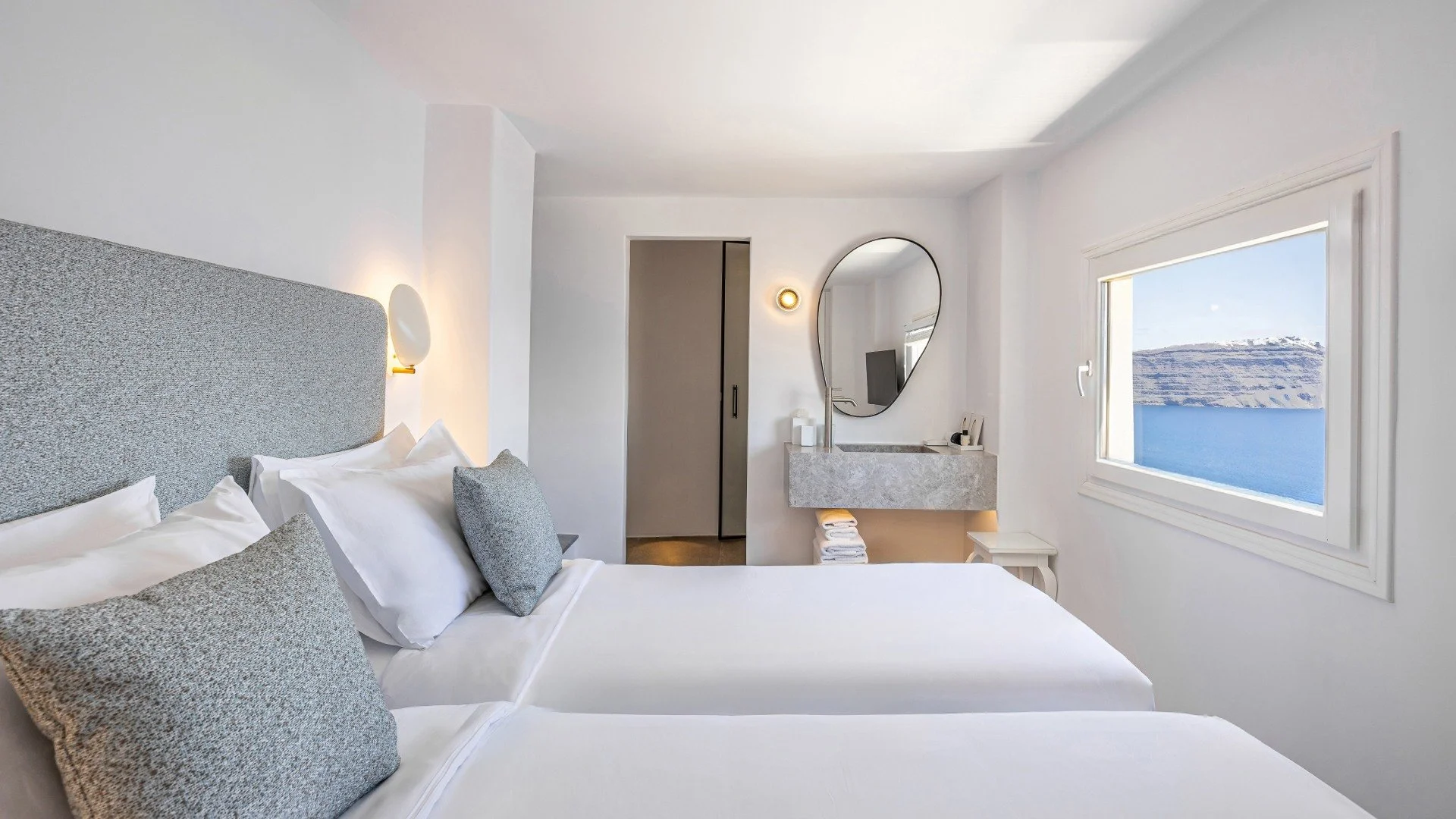 26-two-bedroom-suite-bedroom.jpg