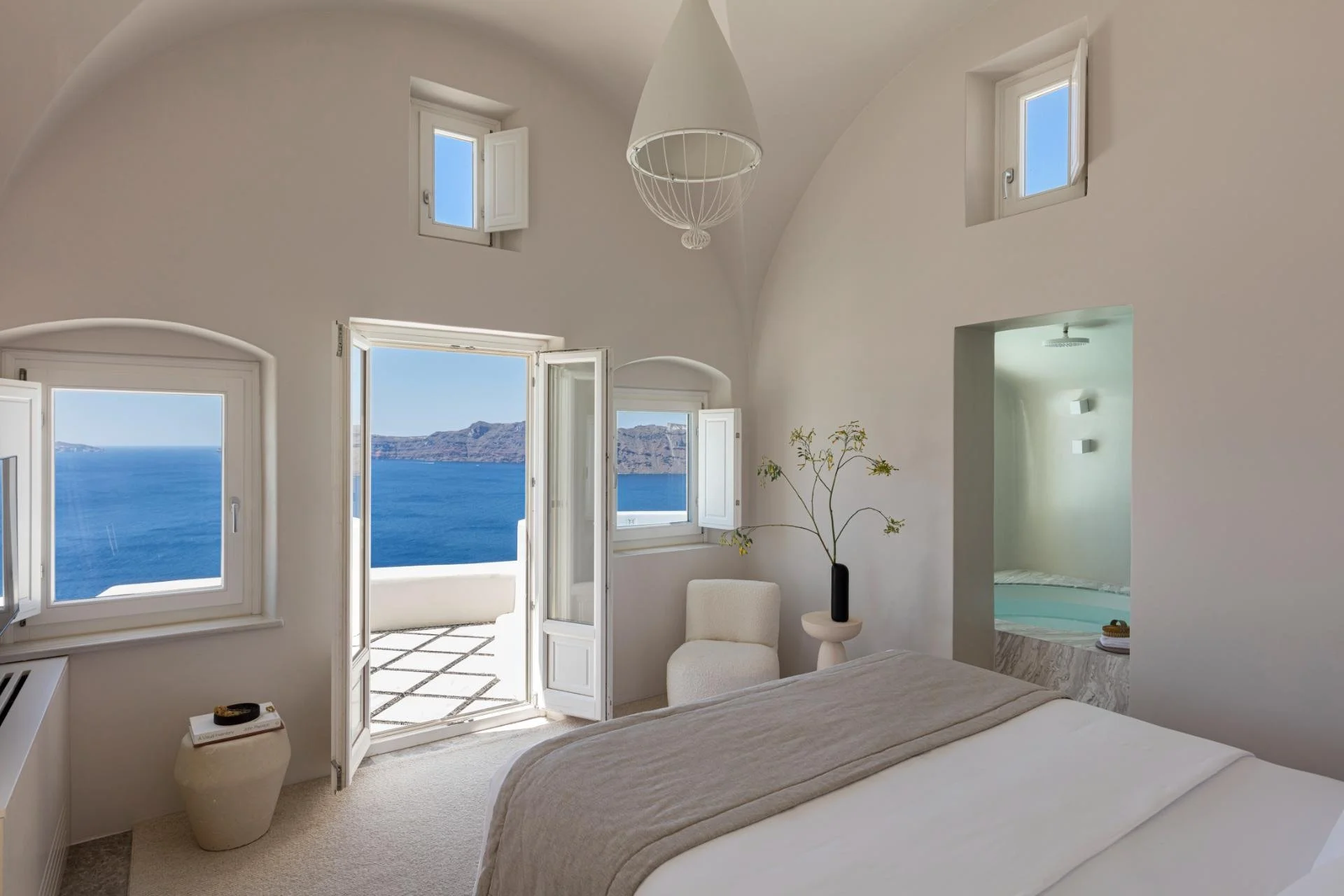 30-presidential-suite-bedroom.jpg