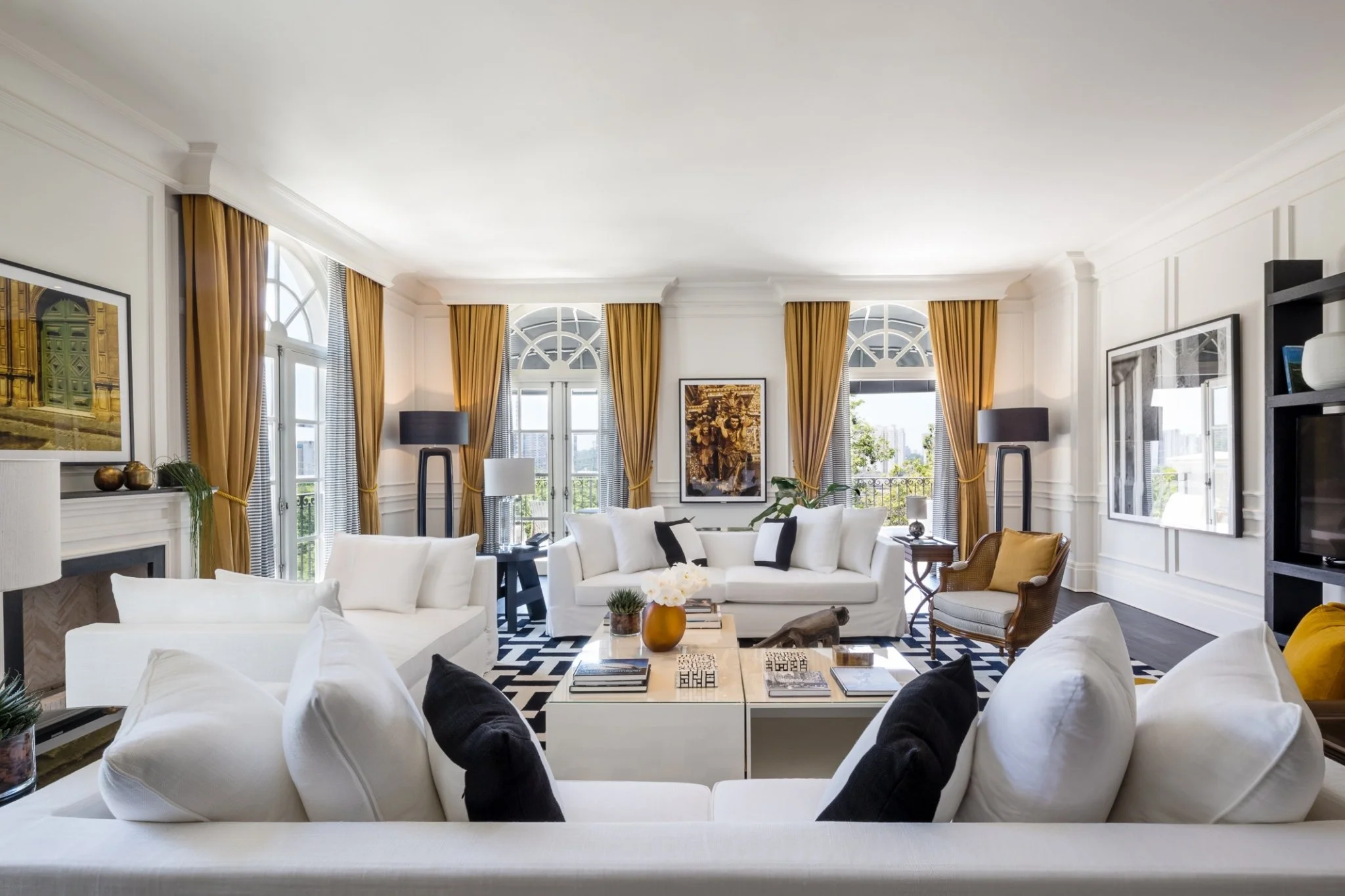 16-the-suite-panamby-living-room.jpg