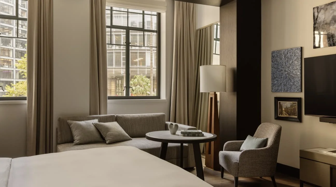 Deluxe_King_Room-01.jpg