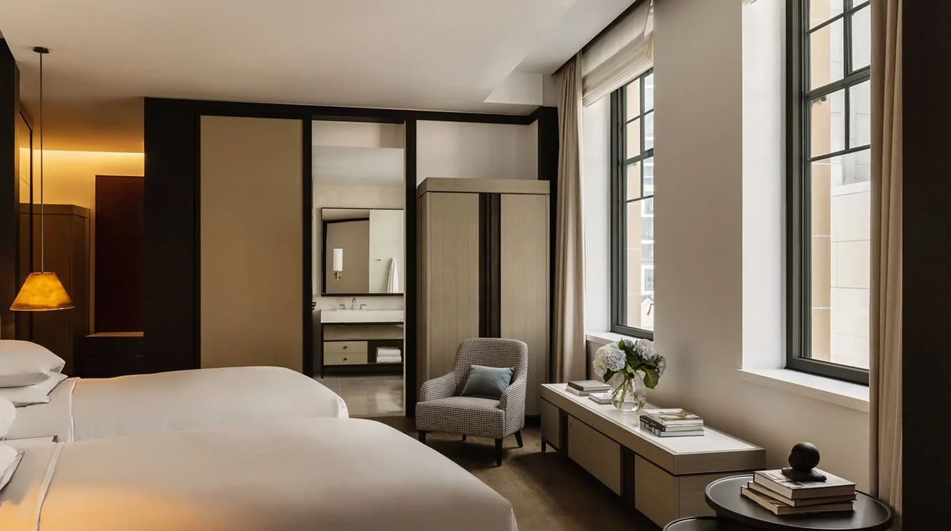 Capella-Sydney-Accommodation-Premier-Room-04.jpg