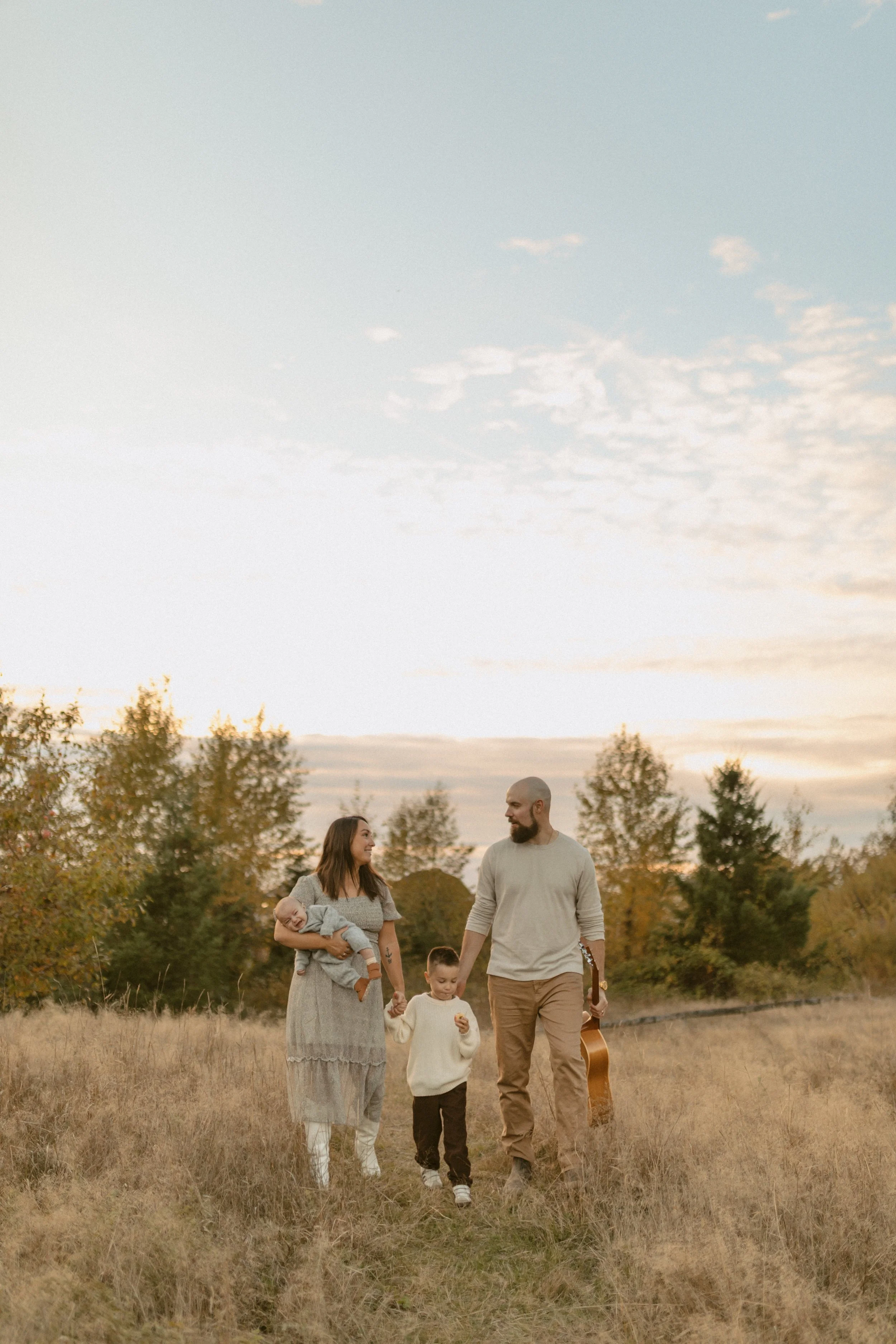 family in golden hour in maple ridge bc