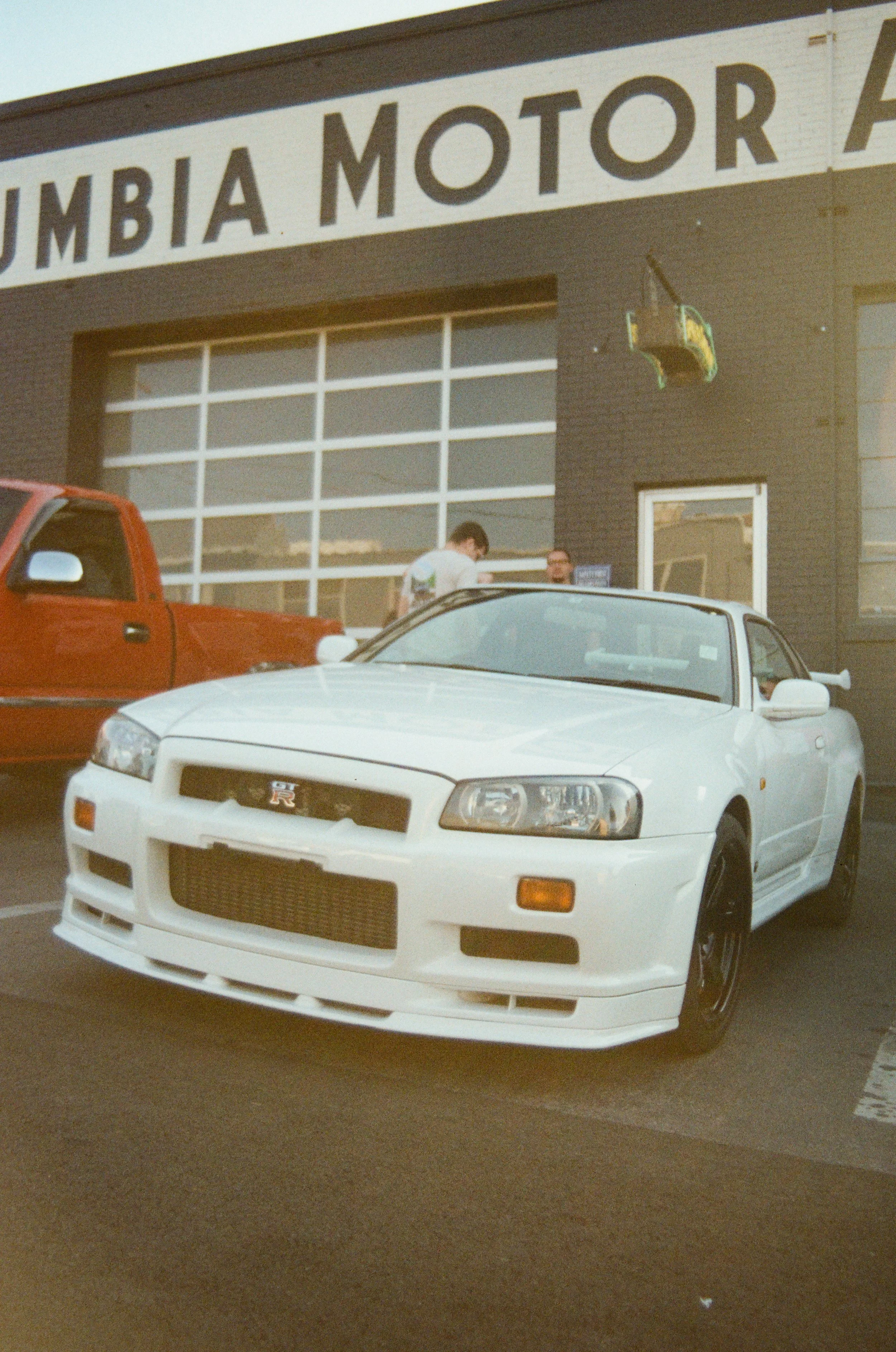 small-000572850029.jpg