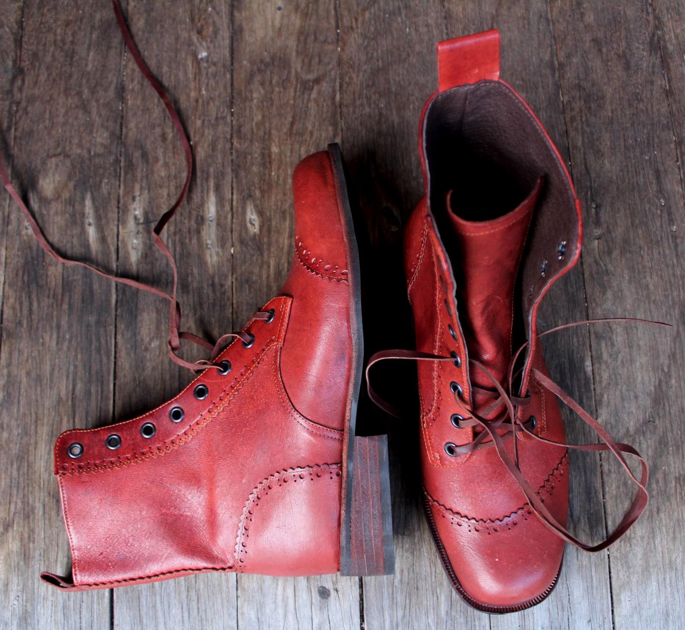 brogues boots2.jpg