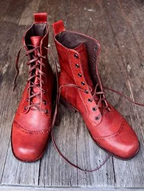 brogues boots sm cat image.jpg