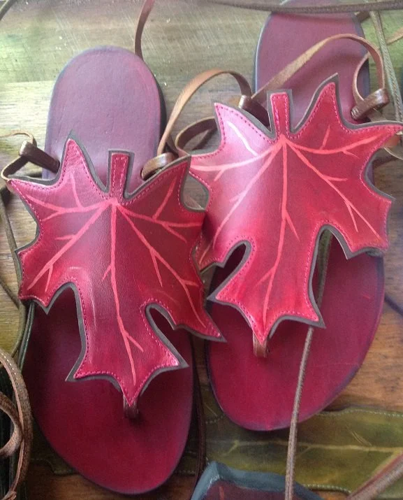 oxblood leaf.jpg