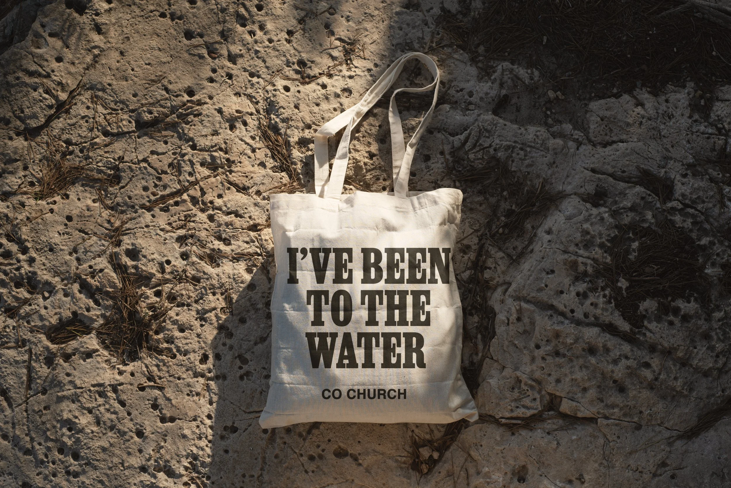 Free-Tote-Bag-Mockup_Vol.jpg