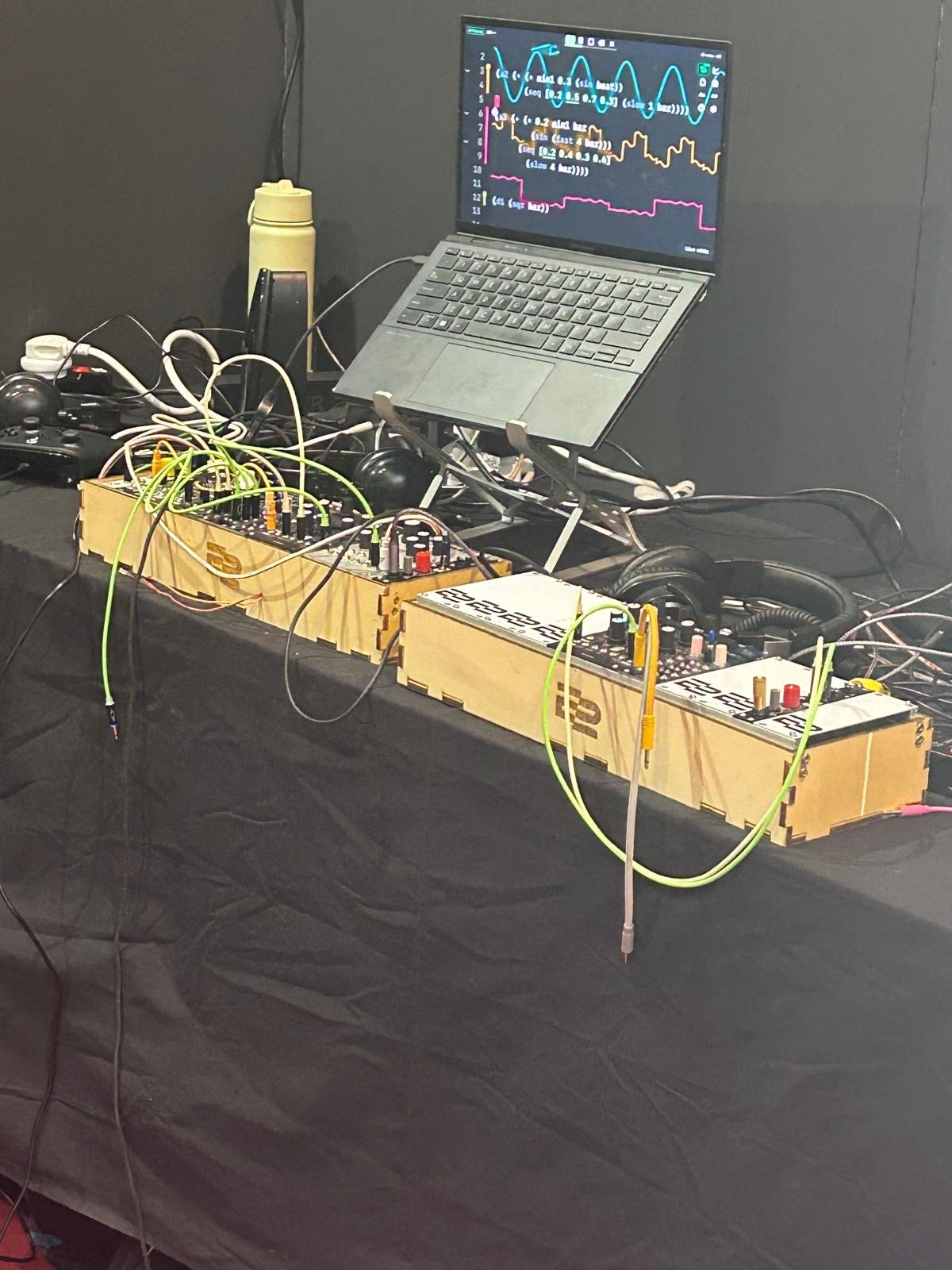 Synths Cremona 2.JPG