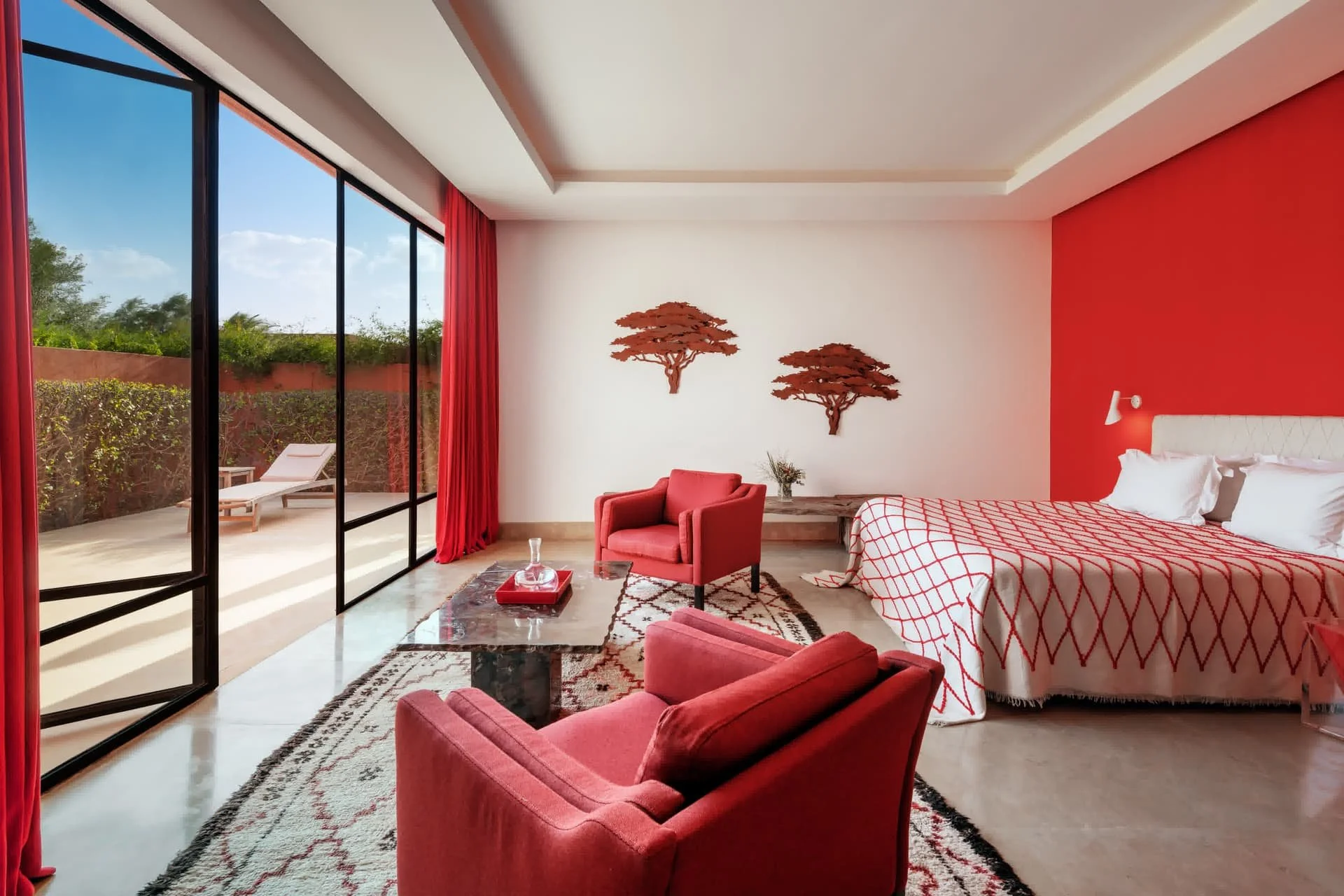 red-1.jpg
