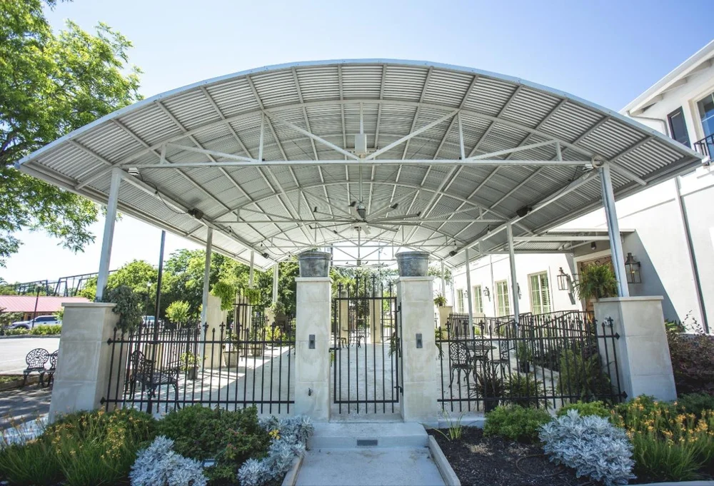 Covered courtyard pavilion