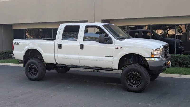 2002-ford-f-250-super-duty-xlt-4dr-crew-cab-4wd-sb-9.jpg