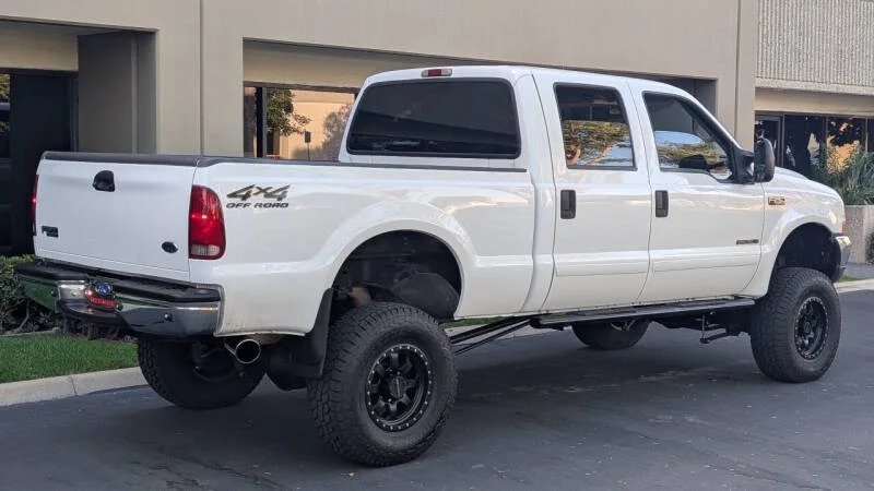 2002-ford-f-250-super-duty-xlt-4dr-crew-cab-4wd-sb-12.jpg