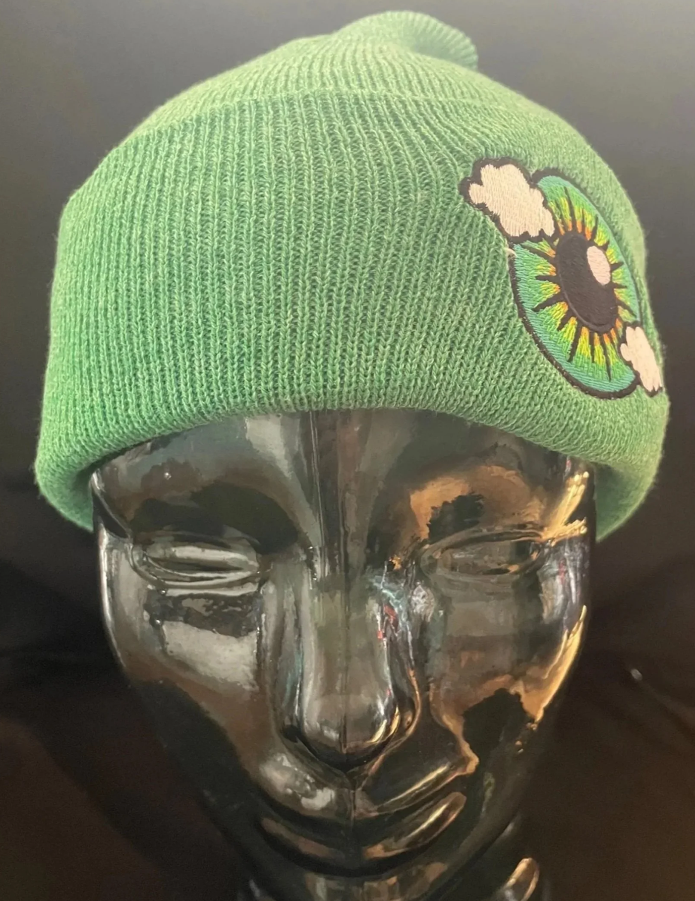 cuffed-faceoff-green.png