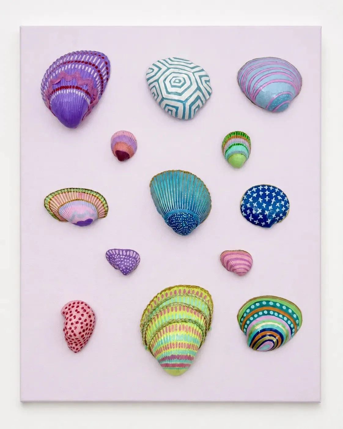 Decorative Hand-Painted Seashell Canvas