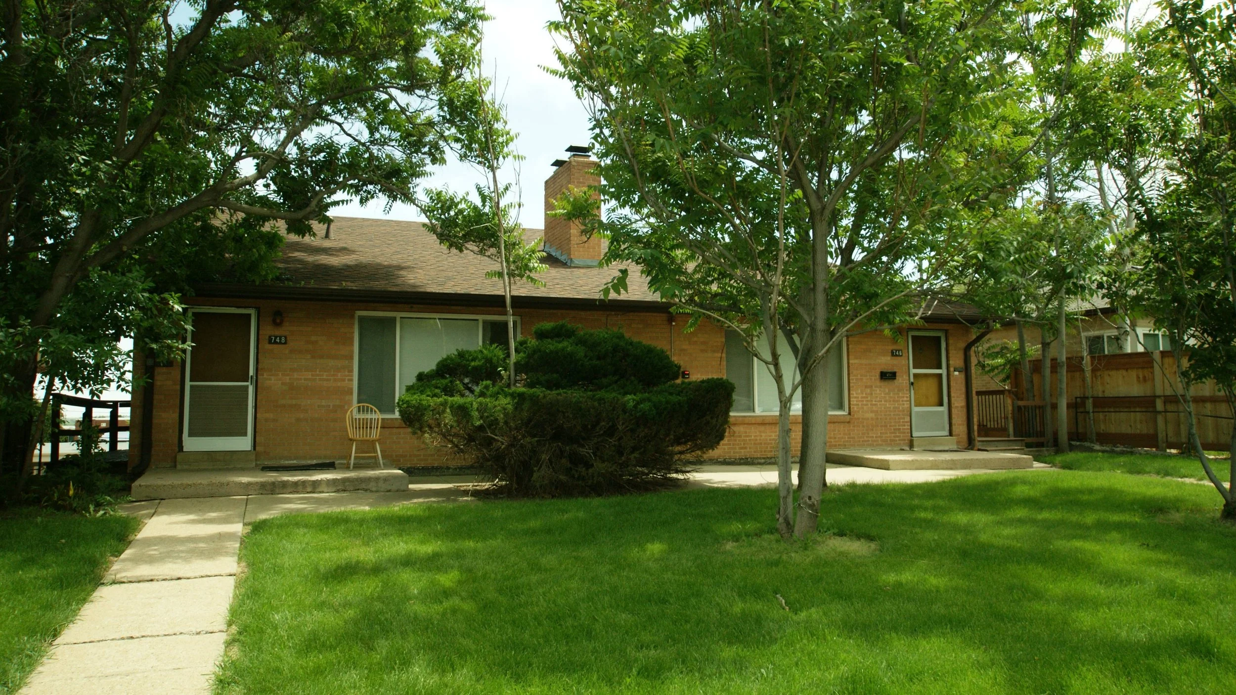 746 19th St.      9 Bed   /   3.5 bath   /   $16,155