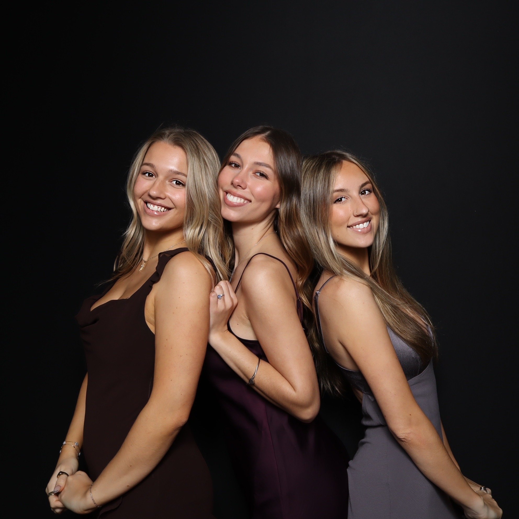 Wedding photo booth in Orange County by Pure Luxe Photo Booth