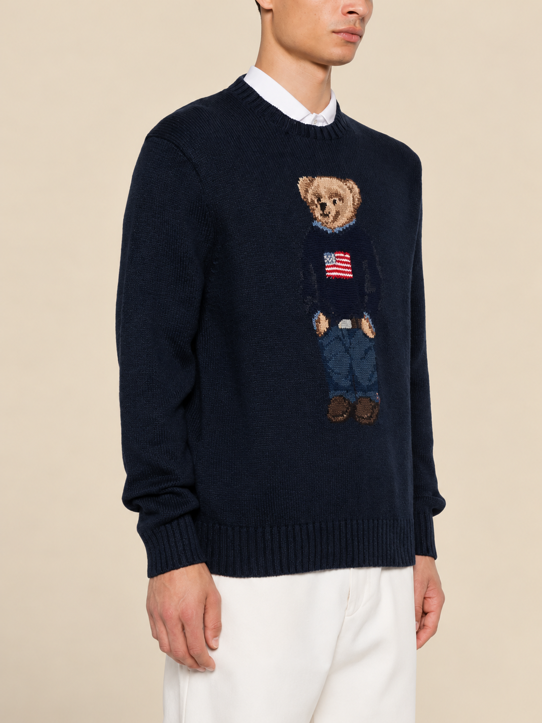 Jersey marino con oso bordado.png