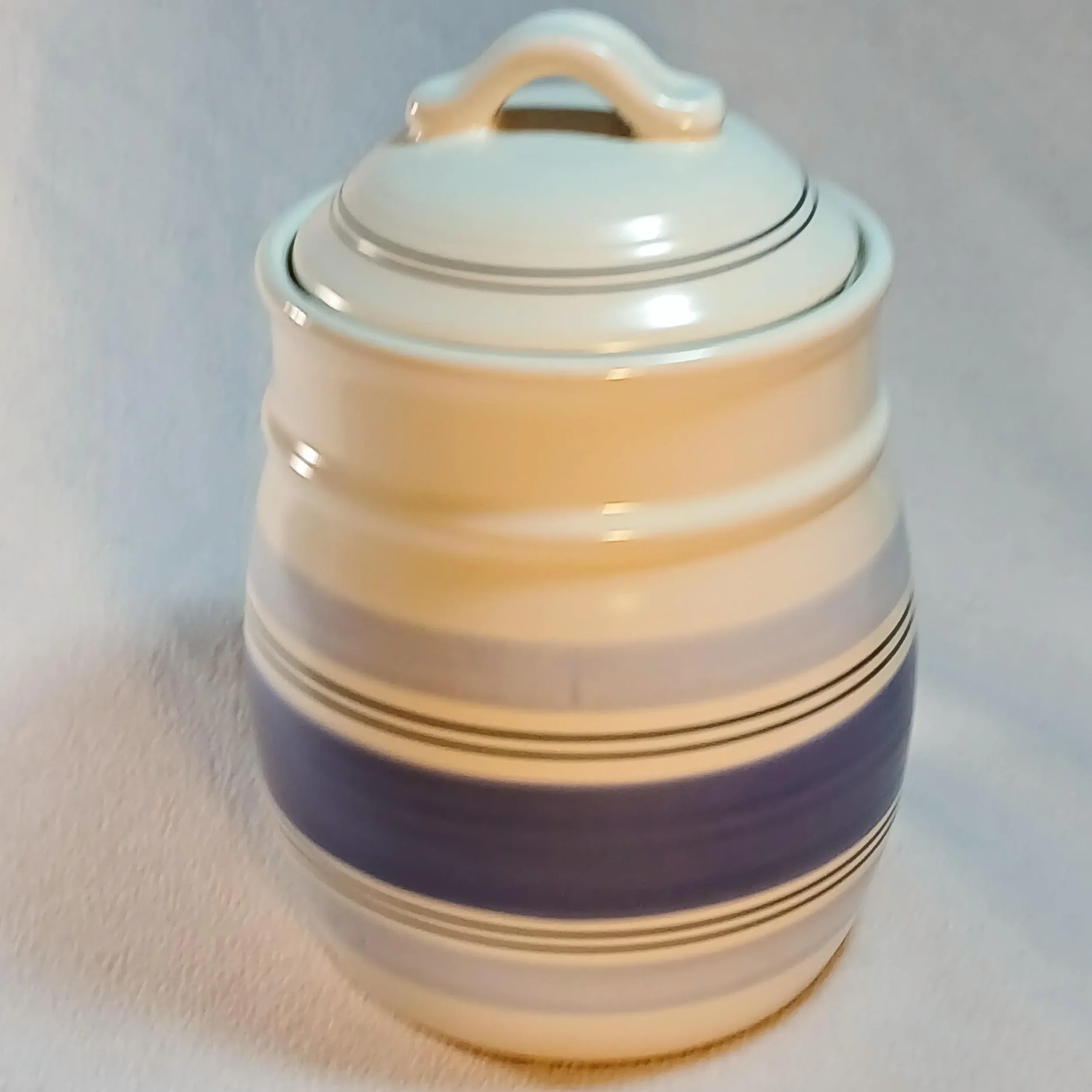 medium-canister.webp