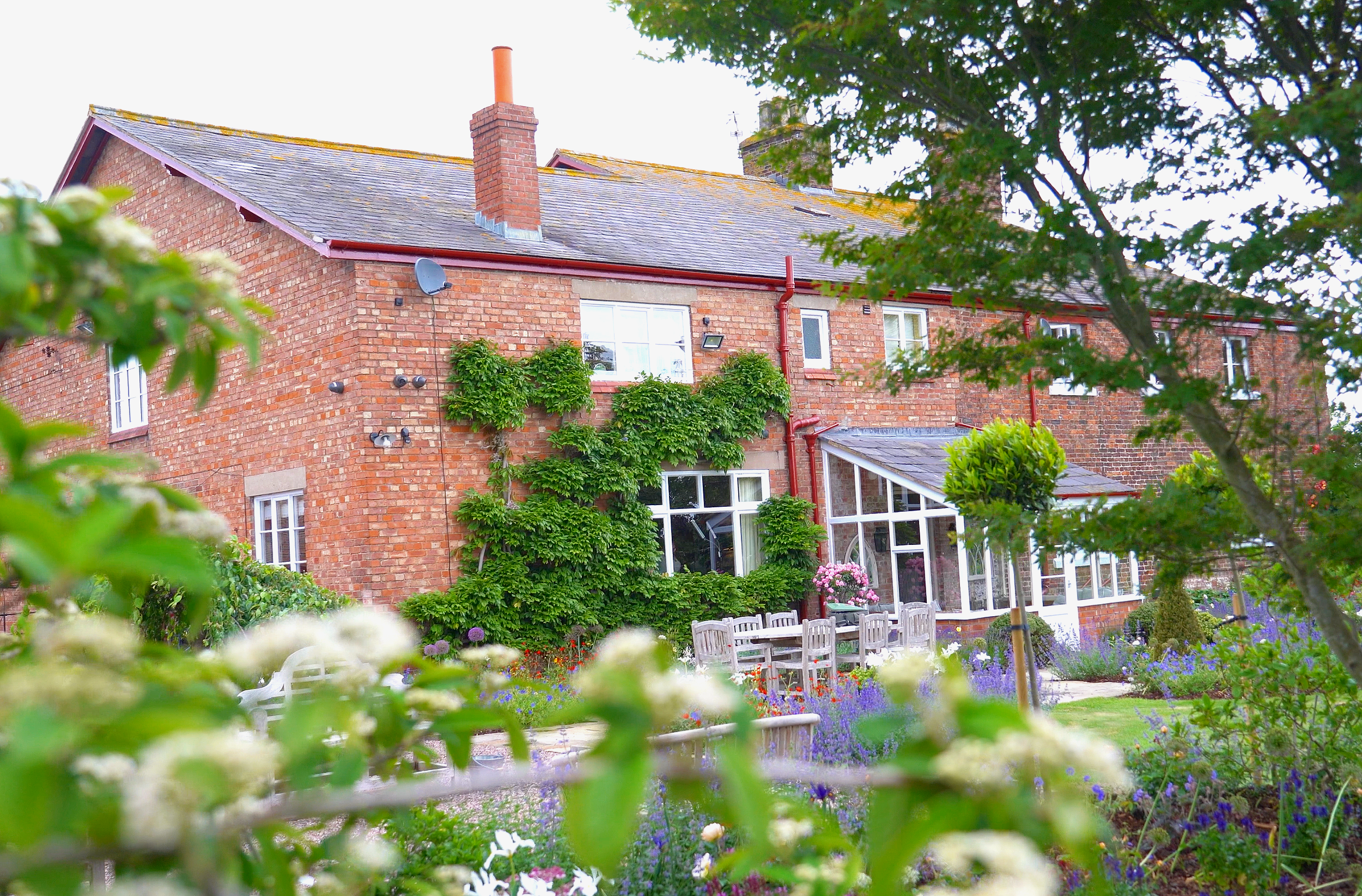 Anna & Gus Hill 06.06.26
