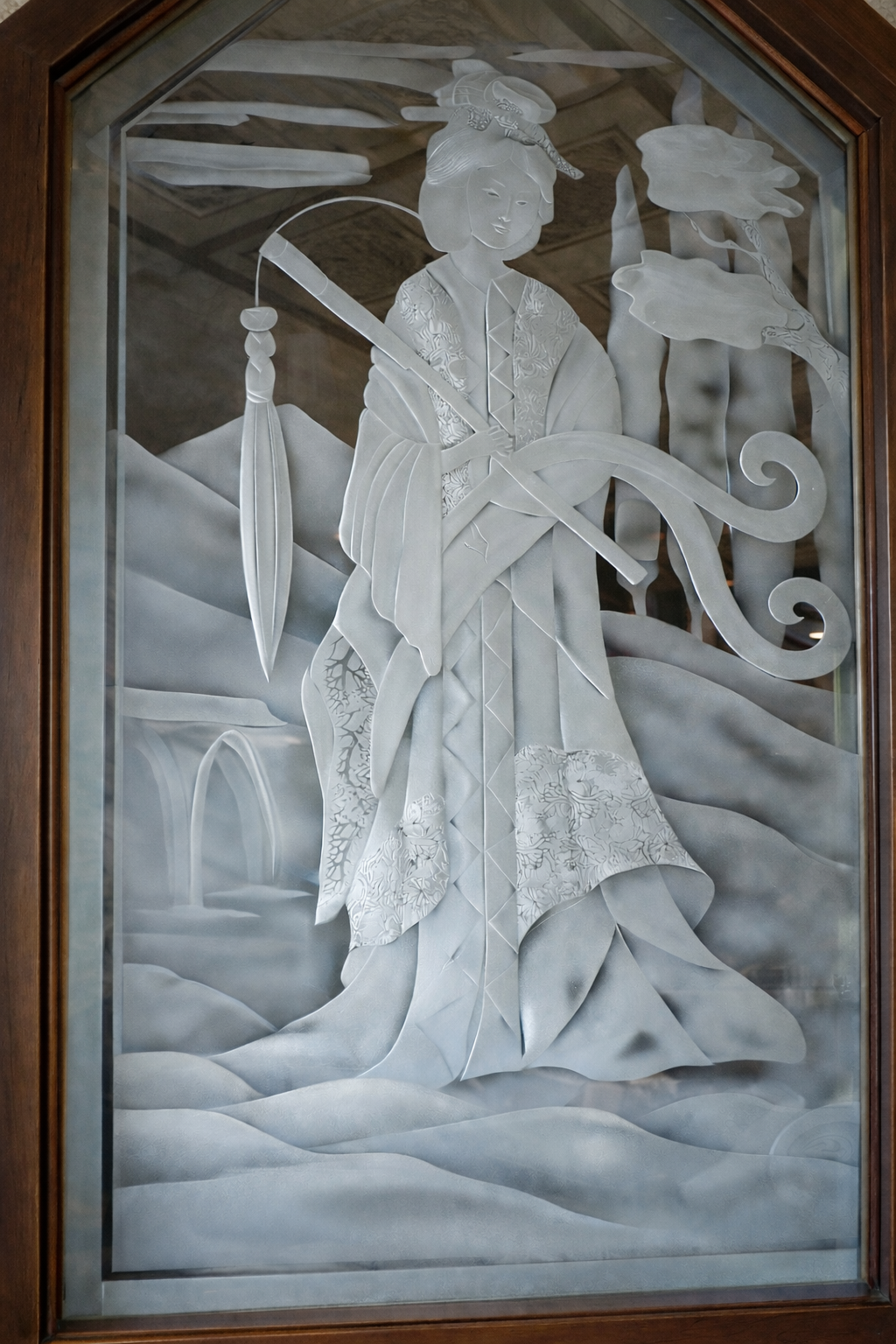Frosted glass portrait of a geisha.png