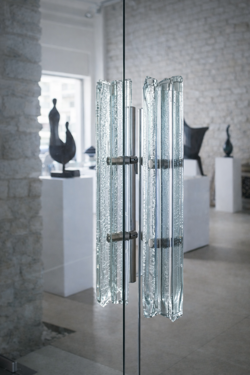 Textured glass handles on gallery doors.png