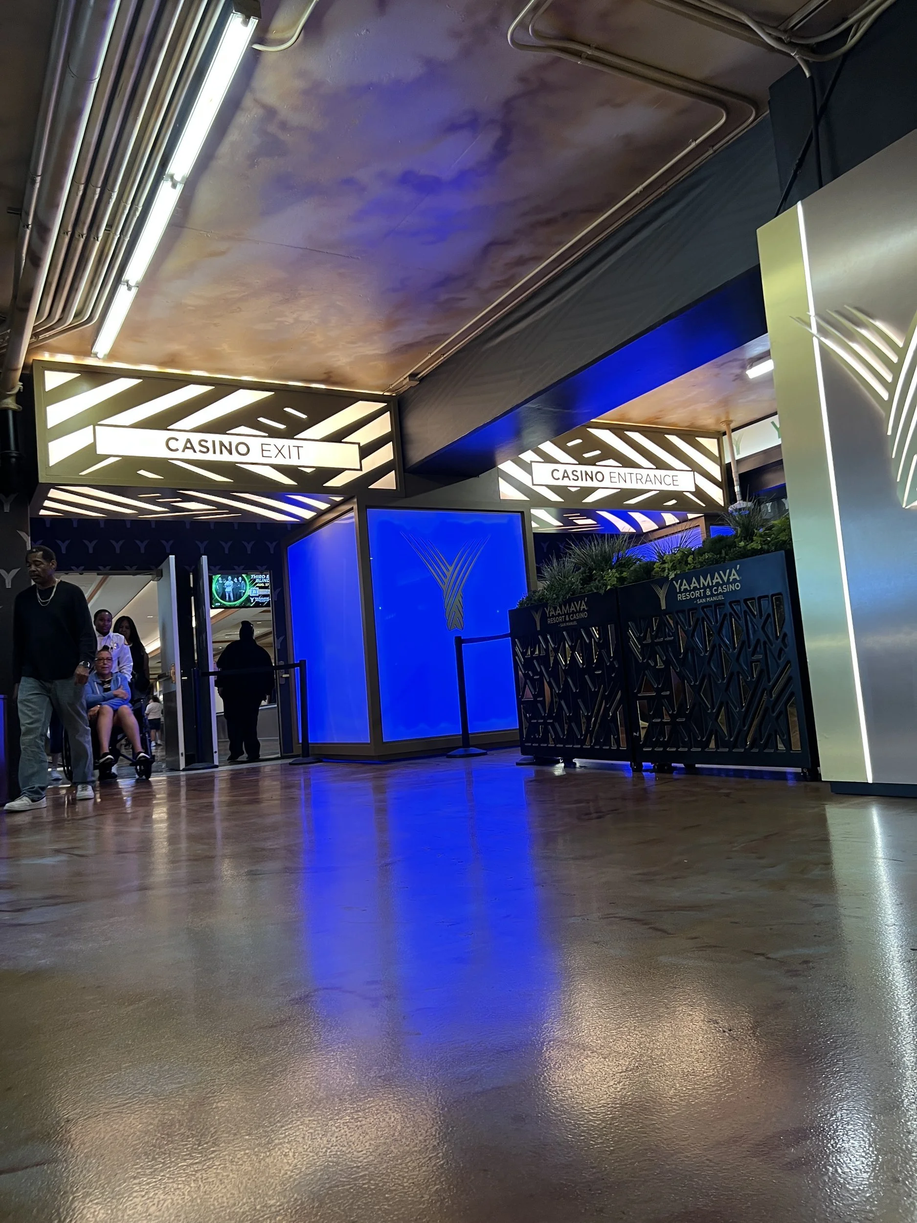 yaamava-parking-entrance-04.jpg