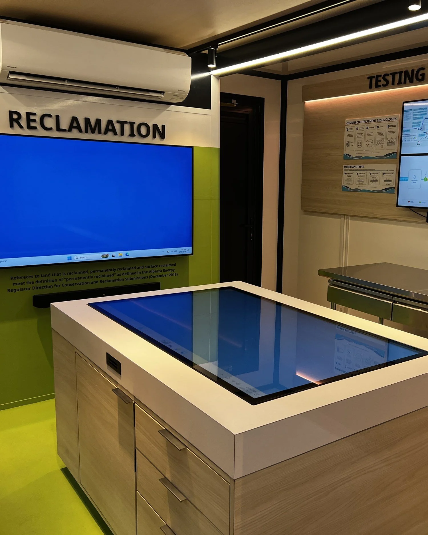 Expandable Mobile Exhibit Trailer
