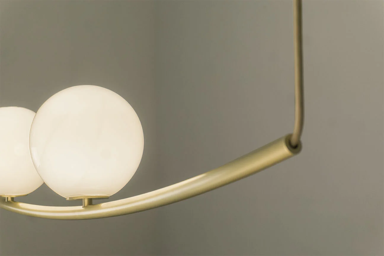 LaroseGuyon_Perle2_Brass_Lighting_07.jpg