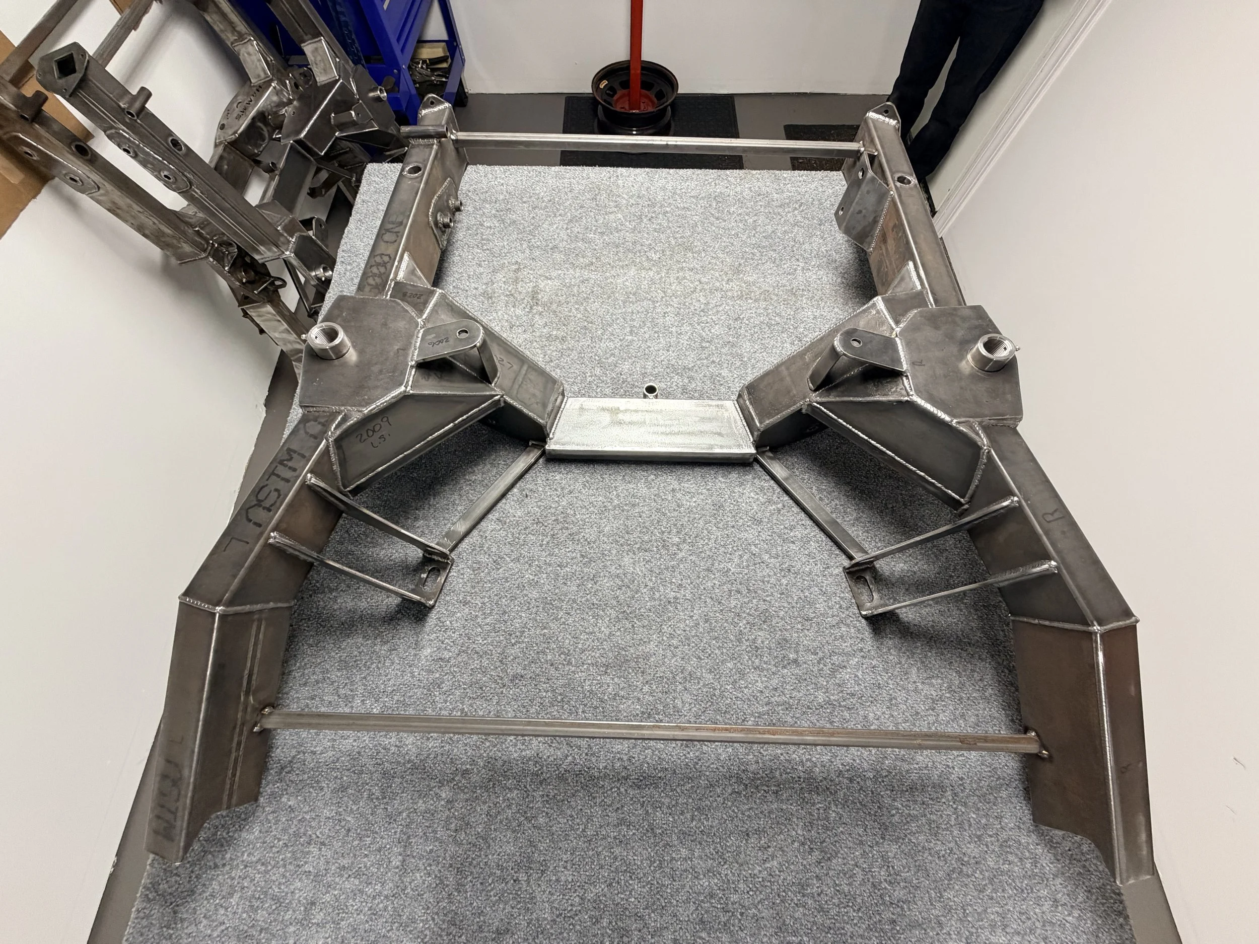 Front G-metric clip